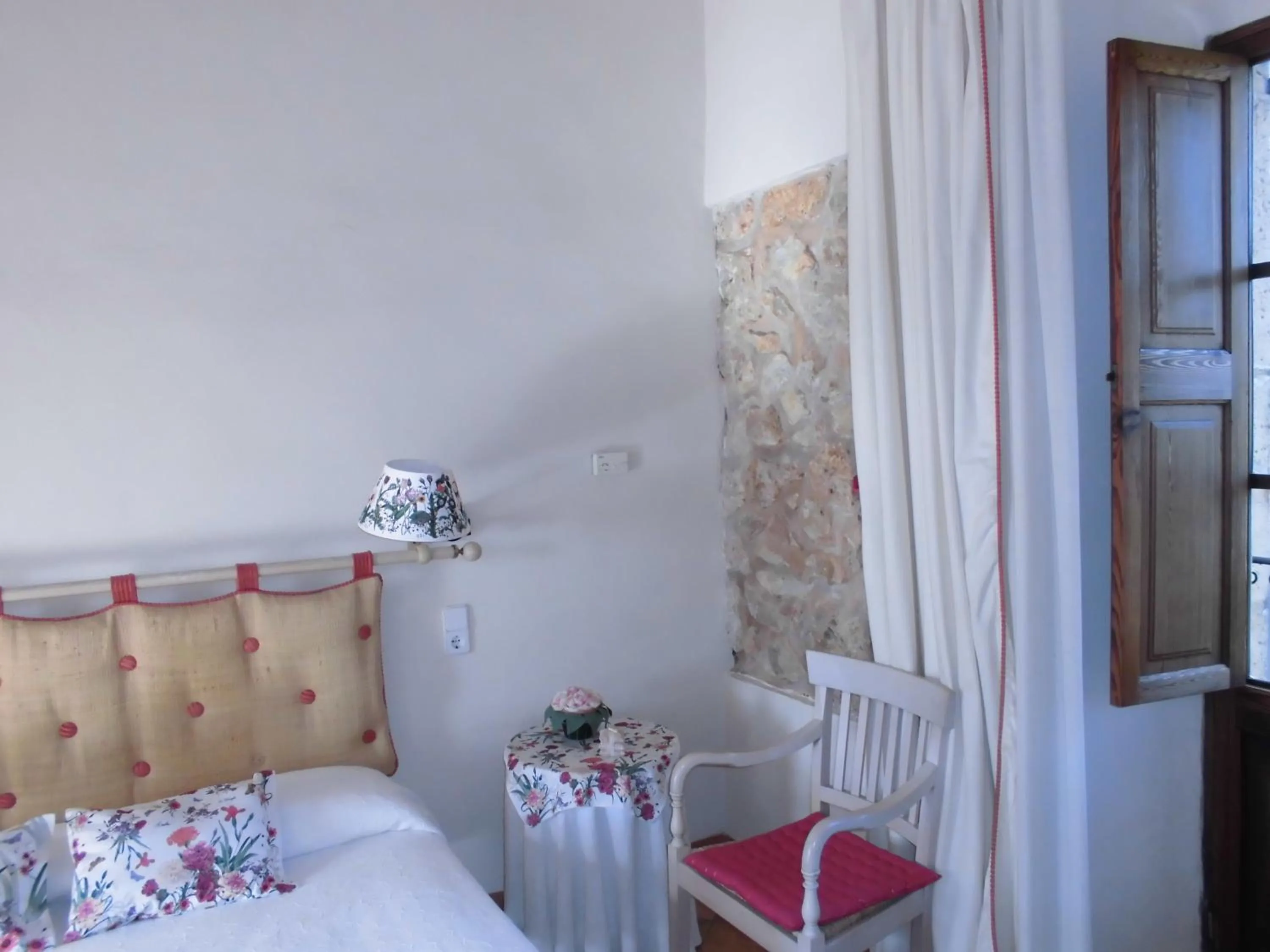 Decorative detail, Bed in Agroturismo Na Set Centes - Adults Only