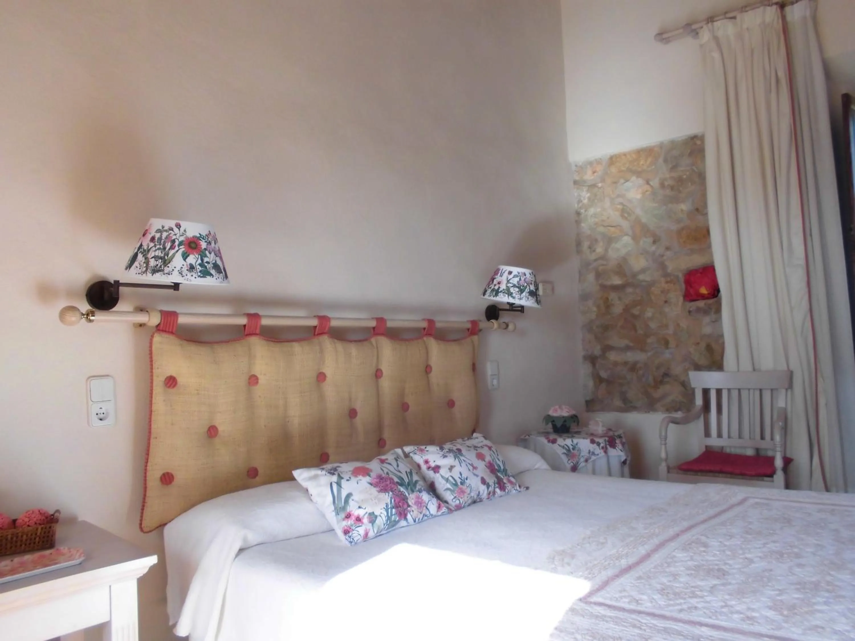 Decorative detail, Bed in Agroturismo Na Set Centes - Adults Only