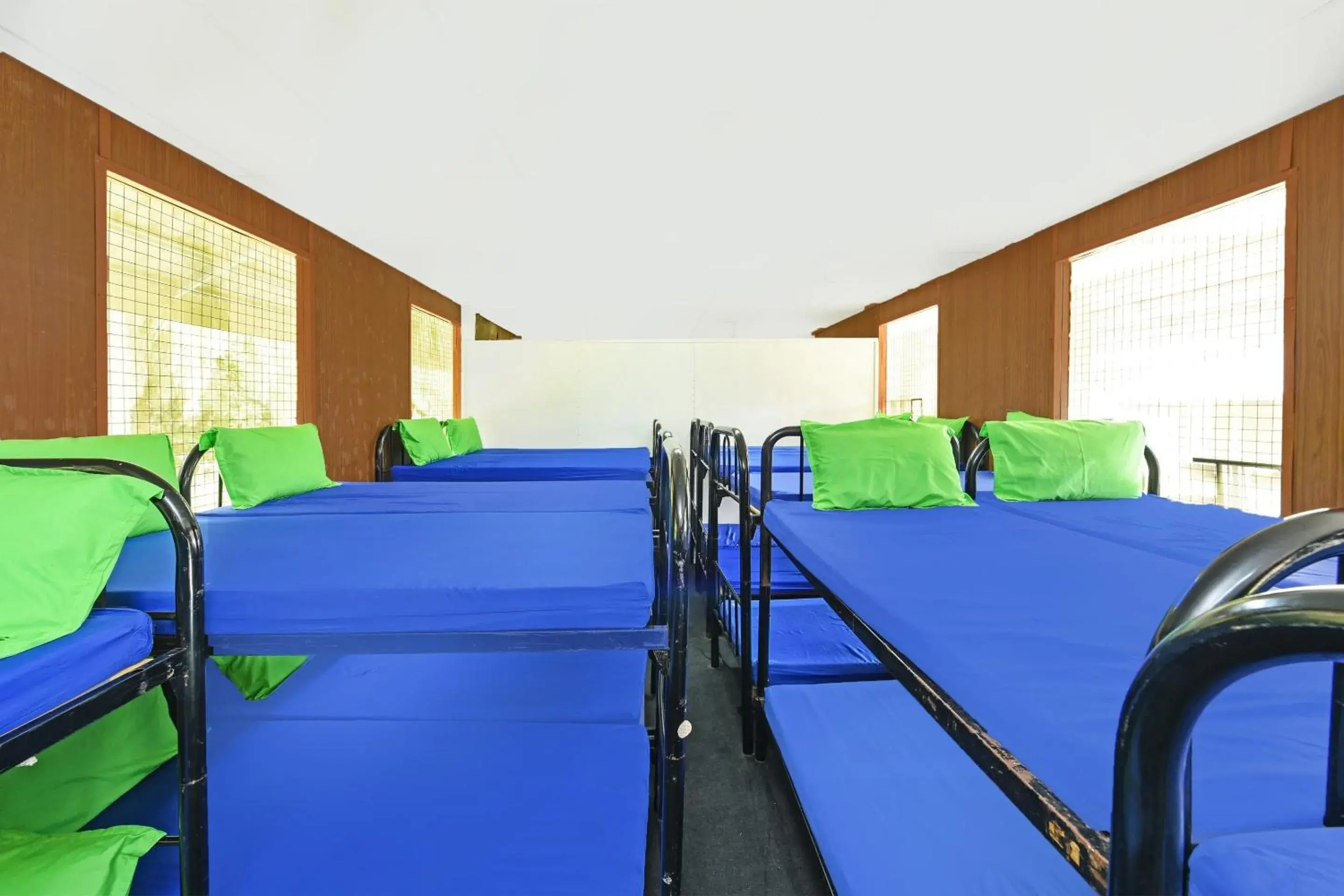 Bed in Male Dormitory Room in Hotel O Otternest @ Gunung Pulai 2 Bed in Male Dormitory Room in Hotel O Otternest @ Gunung Pulai 2