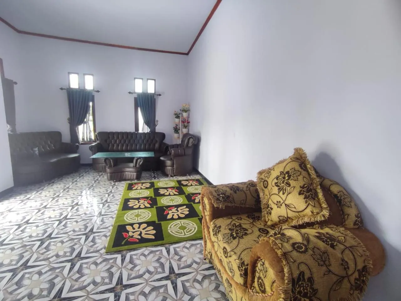 Living room in Elen Homestay by ABM