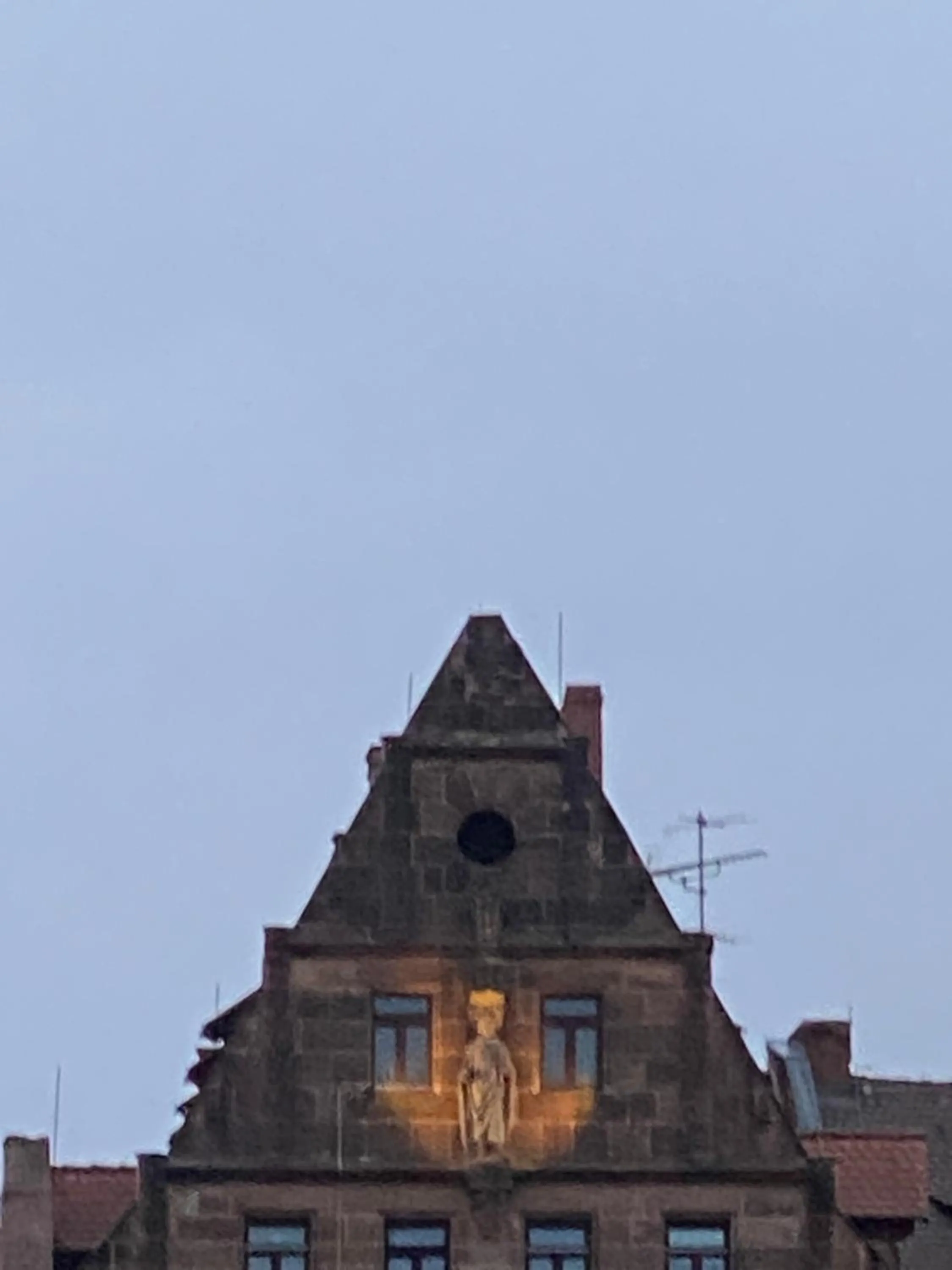 Property building in Hotel Deutscher Kaiser