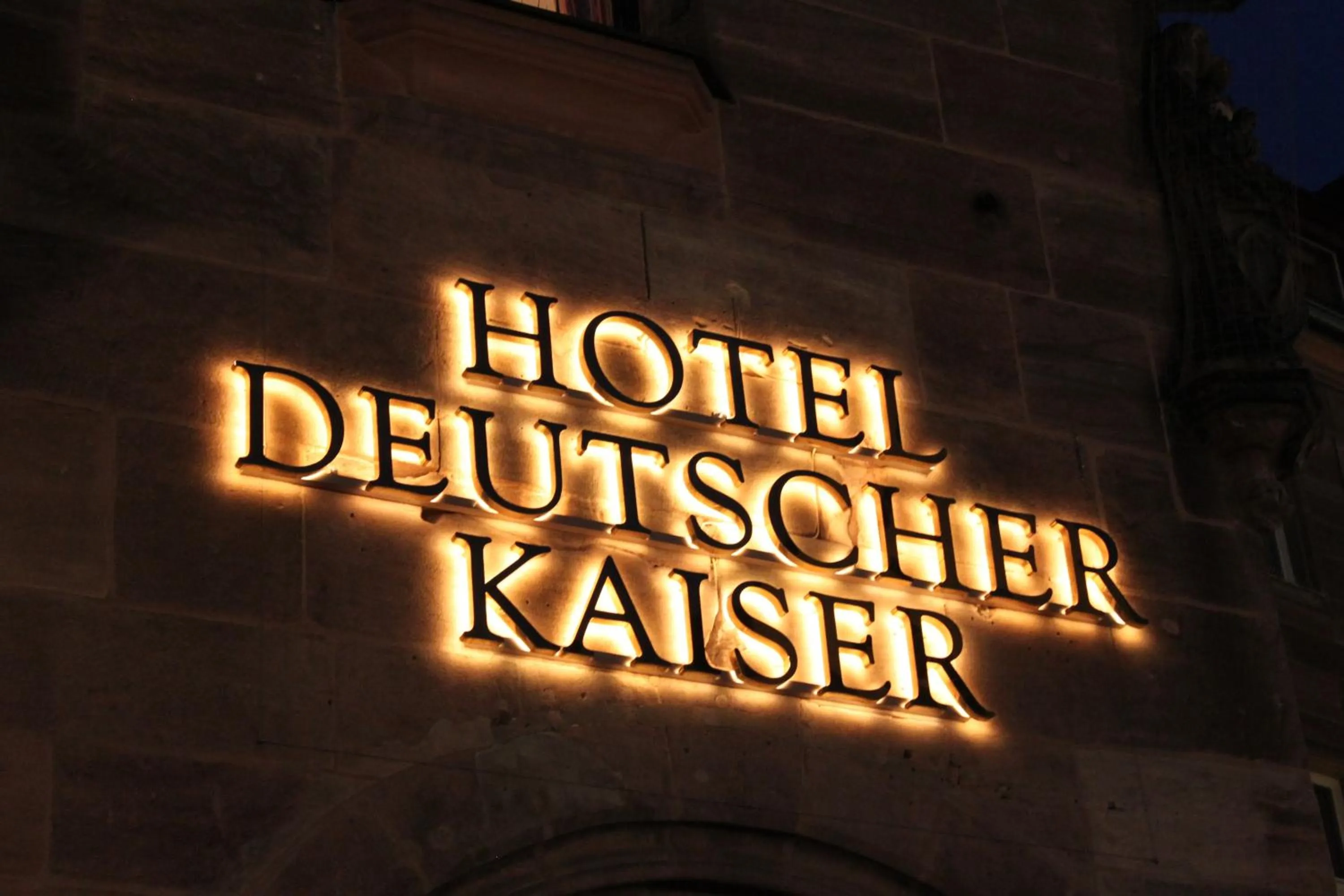 Property building in Hotel Deutscher Kaiser