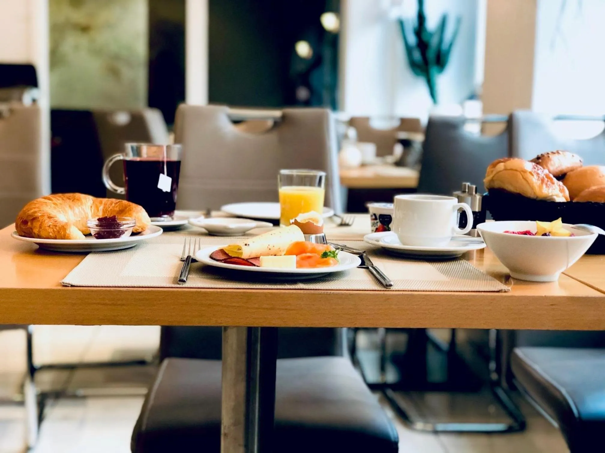 Breakfast in Hotel am Ludwigsplatz