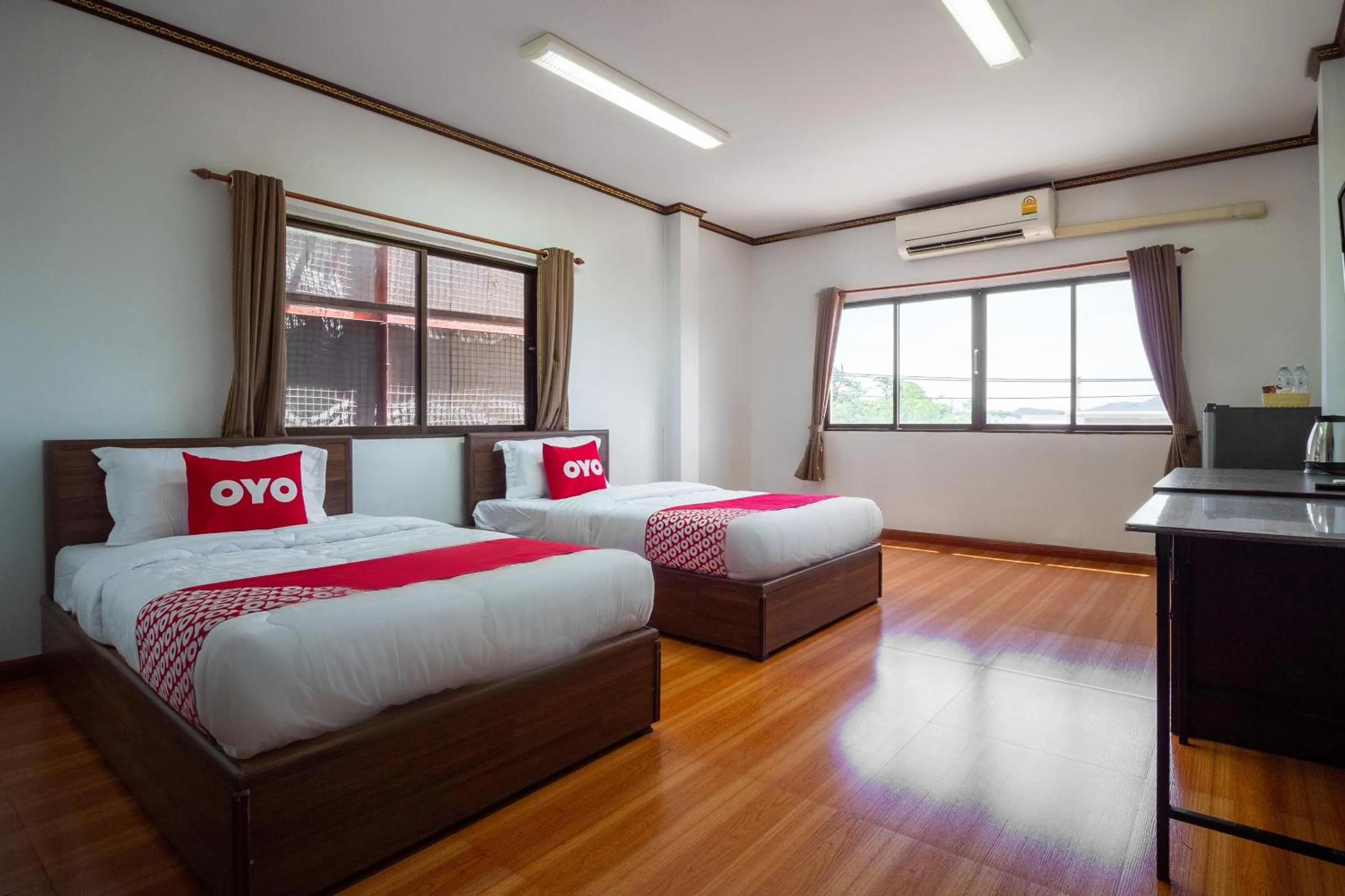 Bedroom in OYO 836 PK Residence