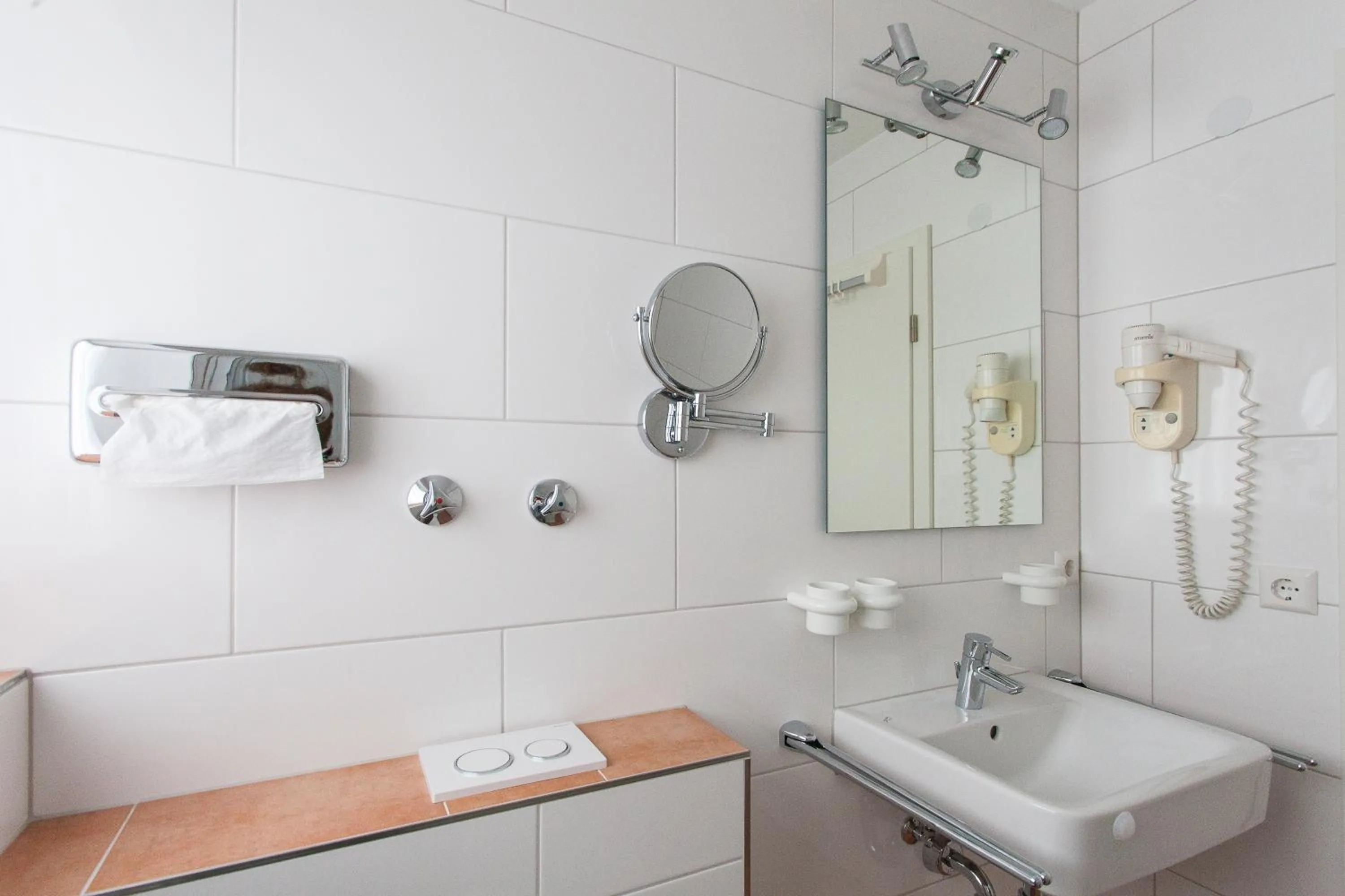 Bathroom in Hotel garni Schacherer