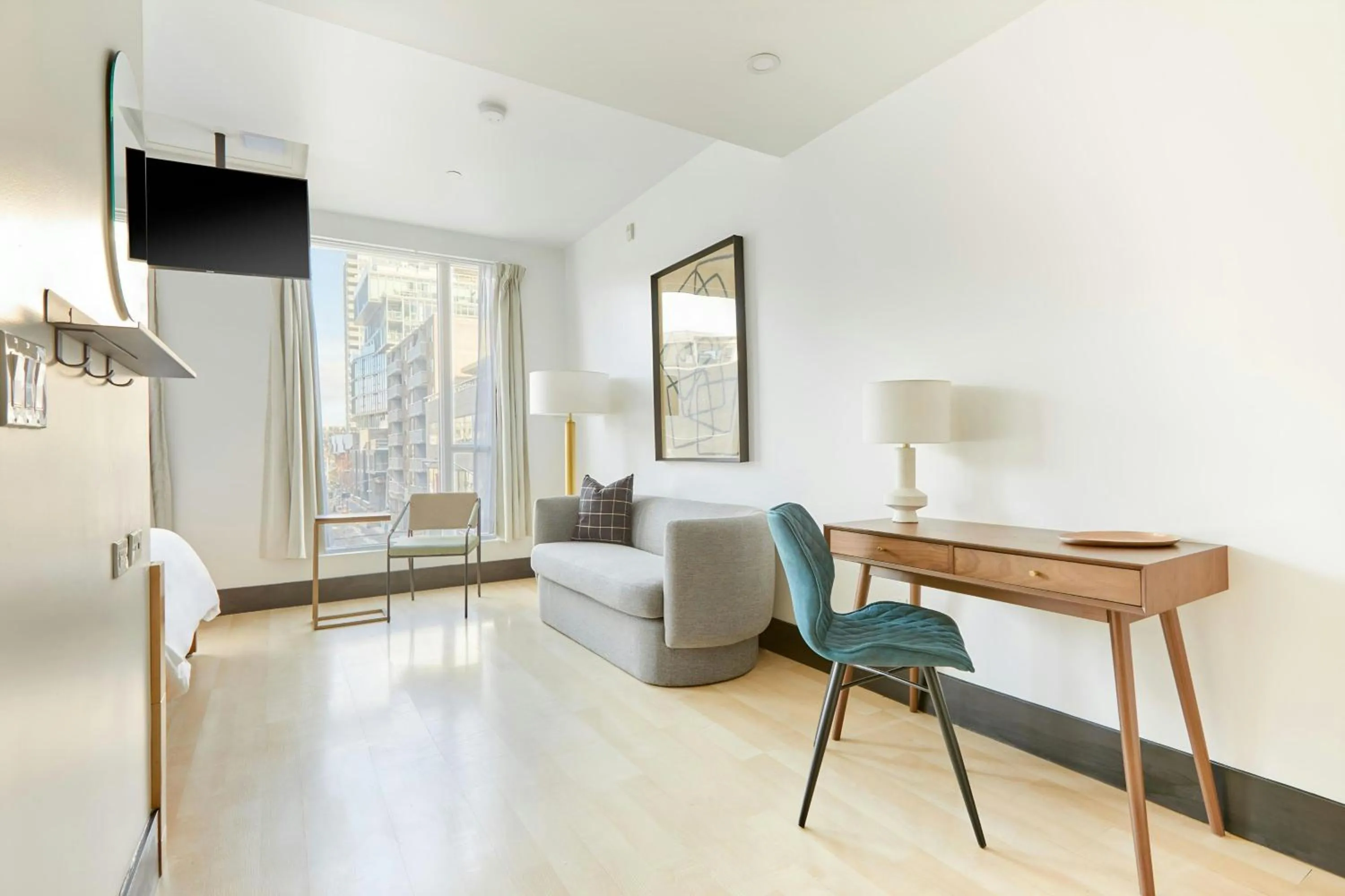 Bedroom in The Beverley Hotel Queen West, Sonder by Marriott Bonvoy