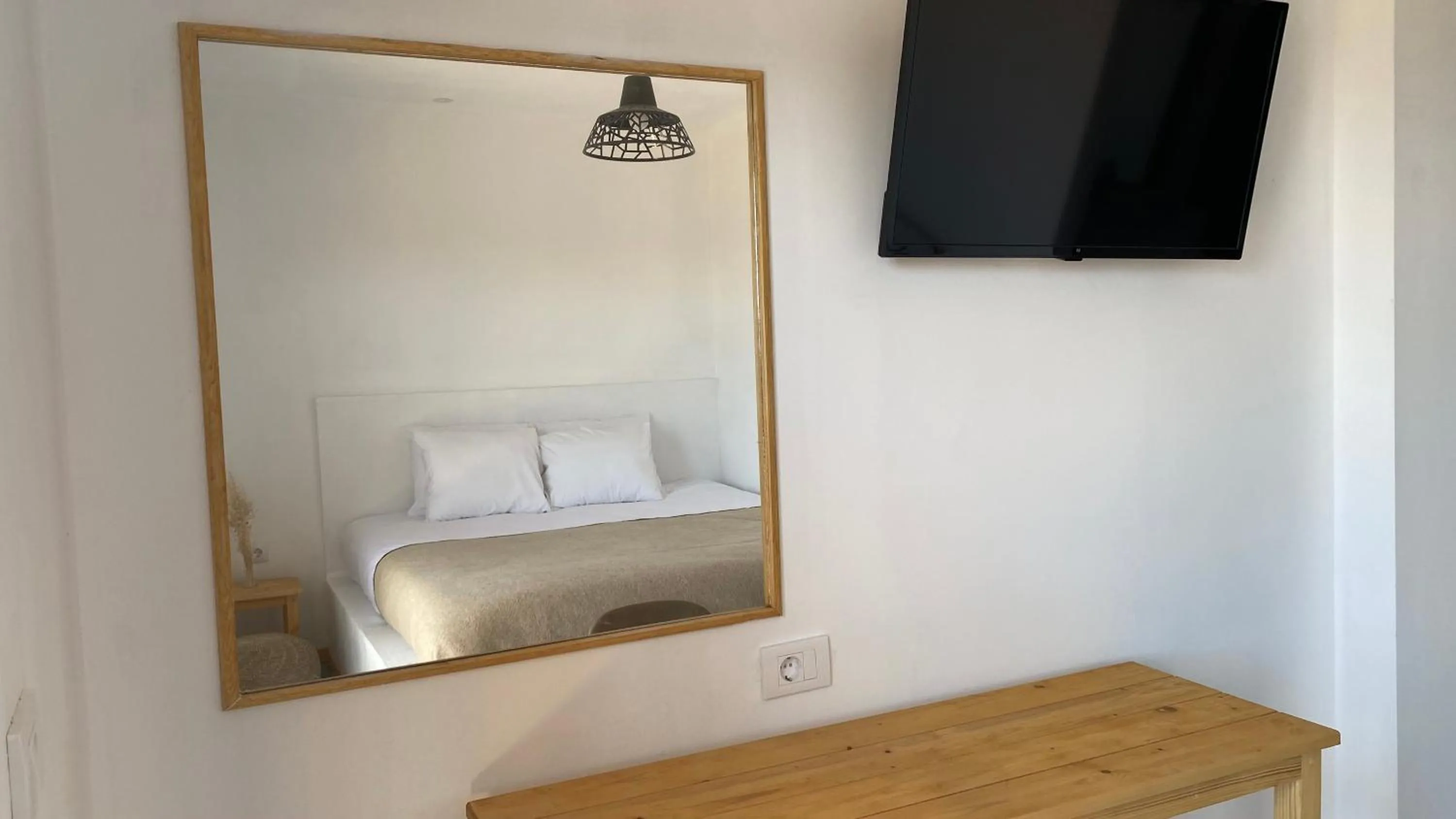 TV and multimedia in Agallio Nature Resort - Adults Only