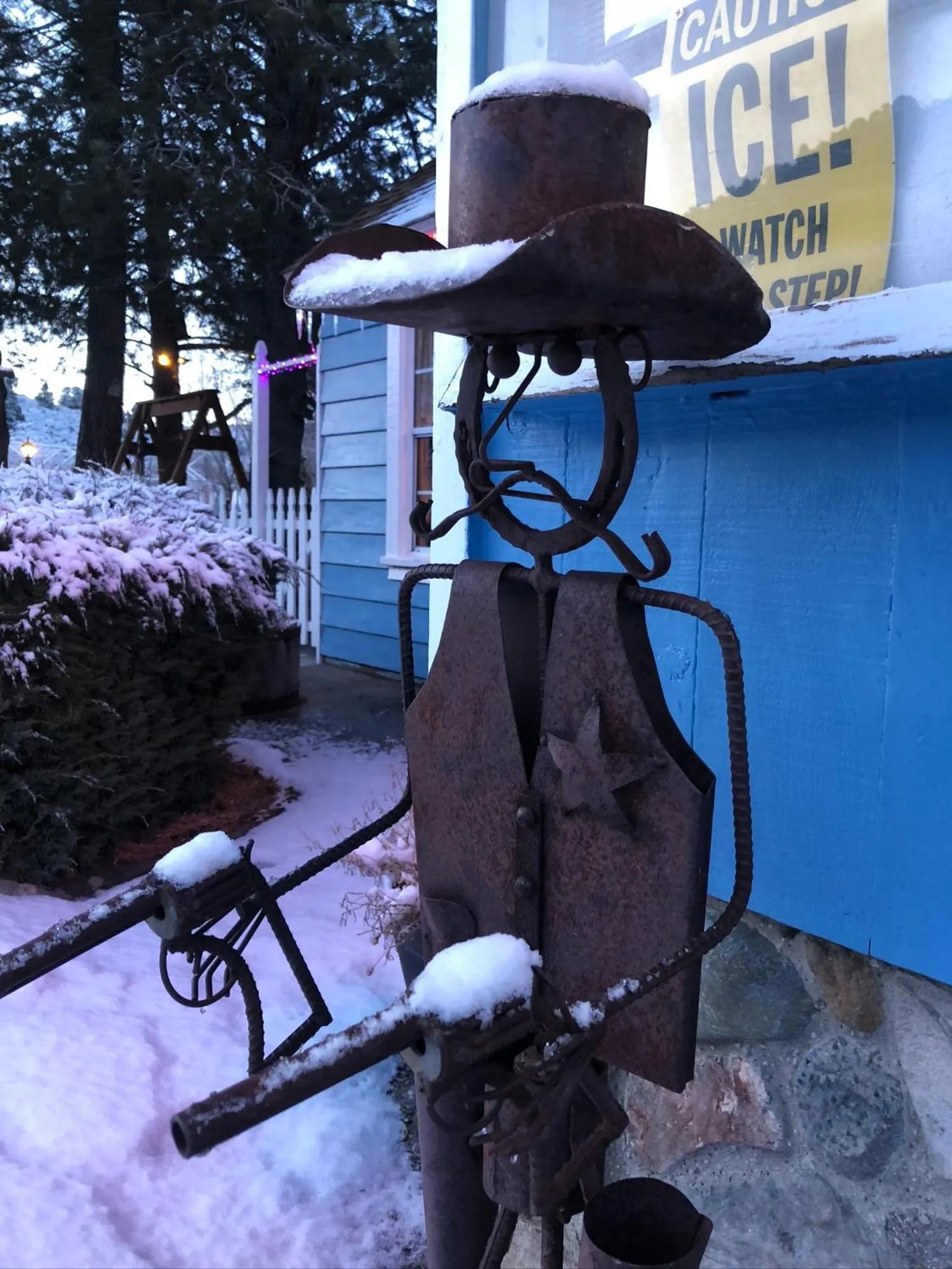 Decorative detail in Virginia Creek Settlement