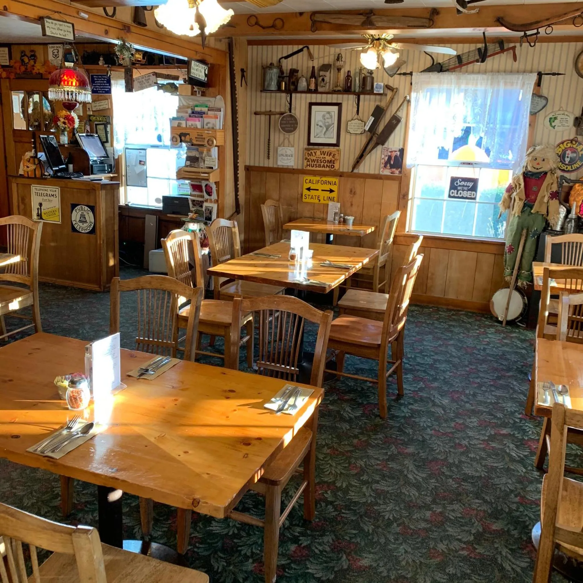 Restaurant/places to eat in Virginia Creek Settlement