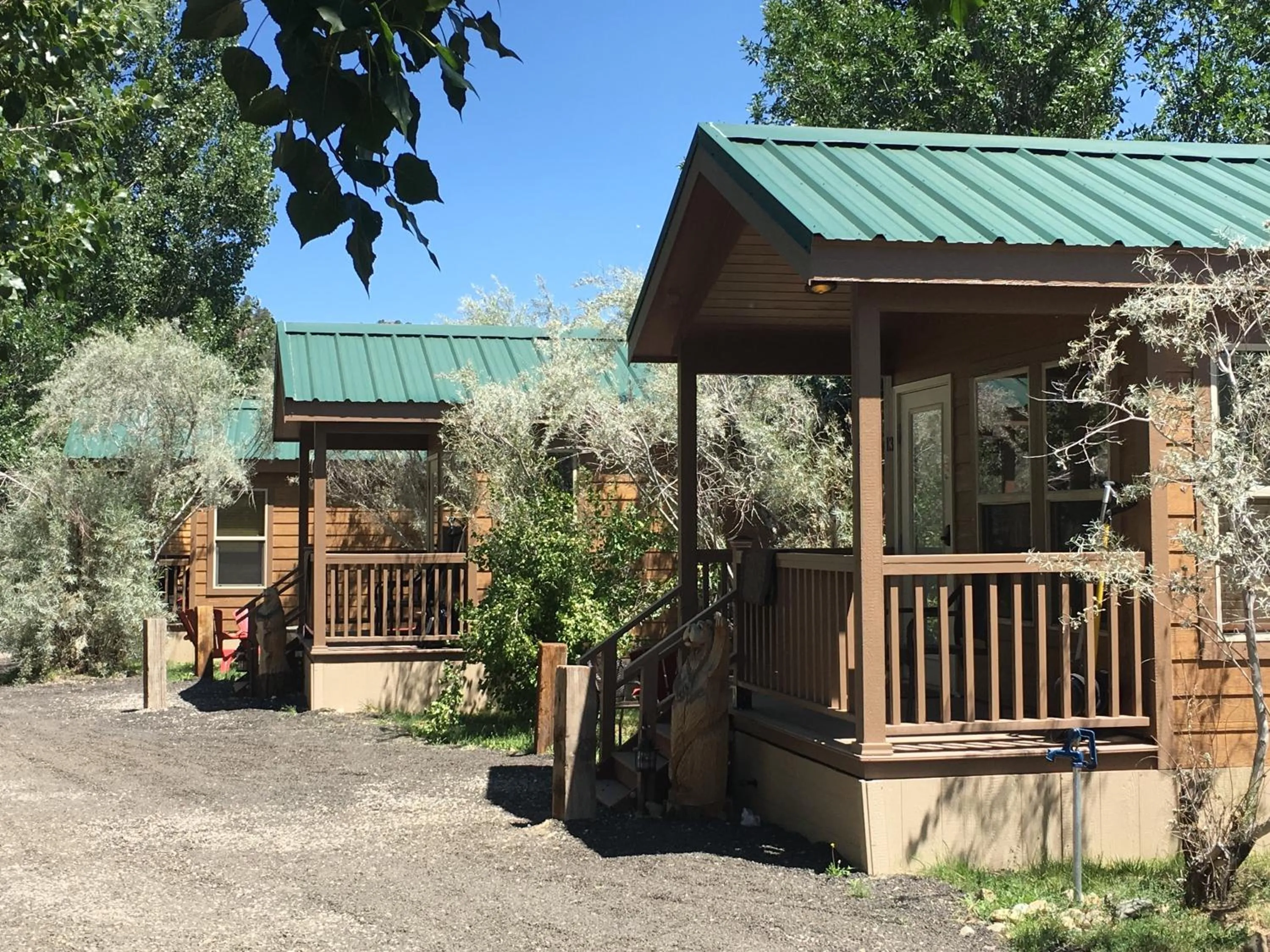 Property building in Virginia Creek Settlement