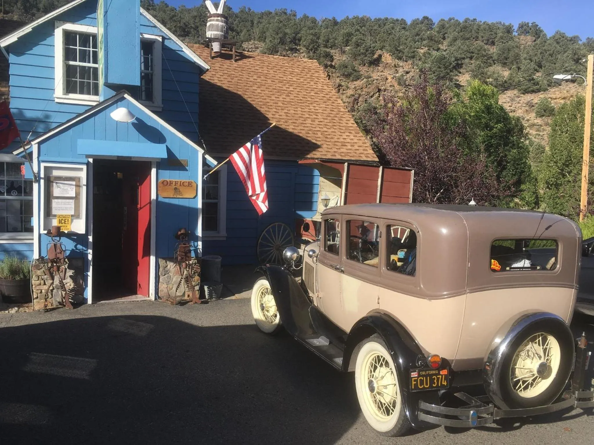 Restaurant/places to eat in Virginia Creek Settlement