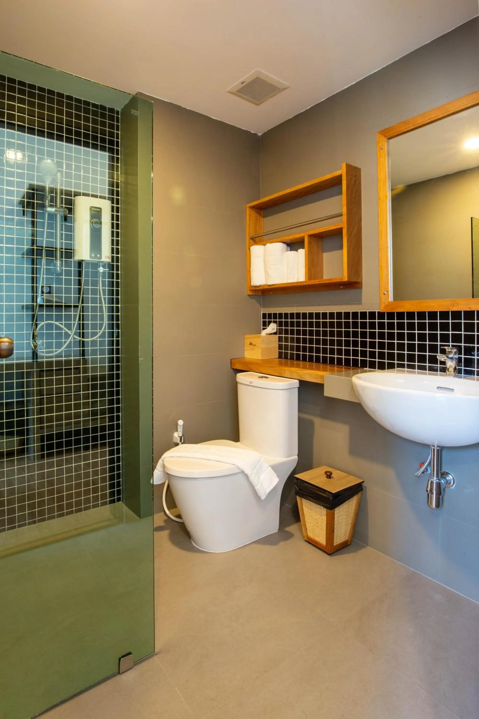 Bathroom in The Blue C Donsak