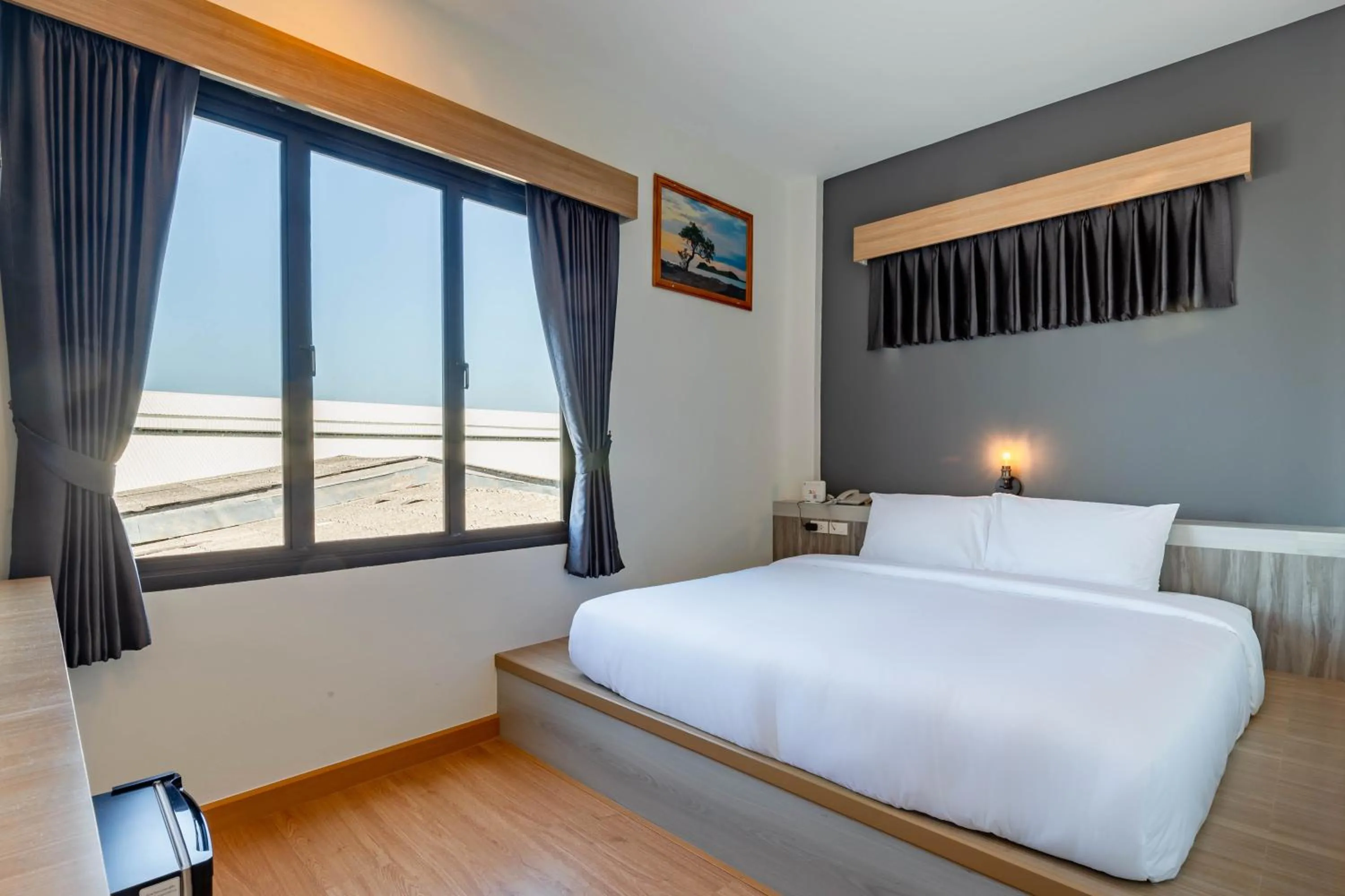 Bed in The Blue C Donsak