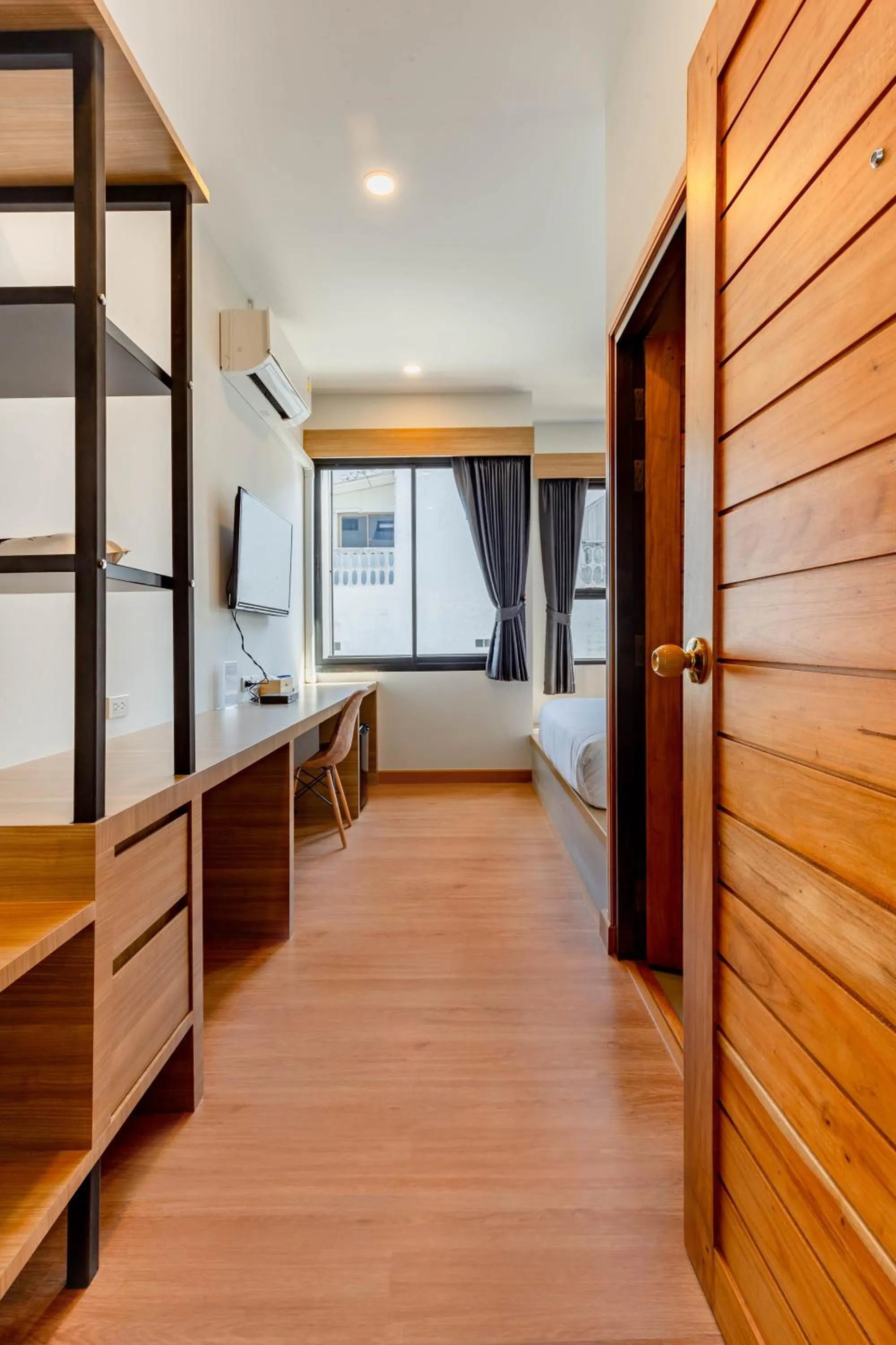 Bedroom, Bed in The Blue C Donsak