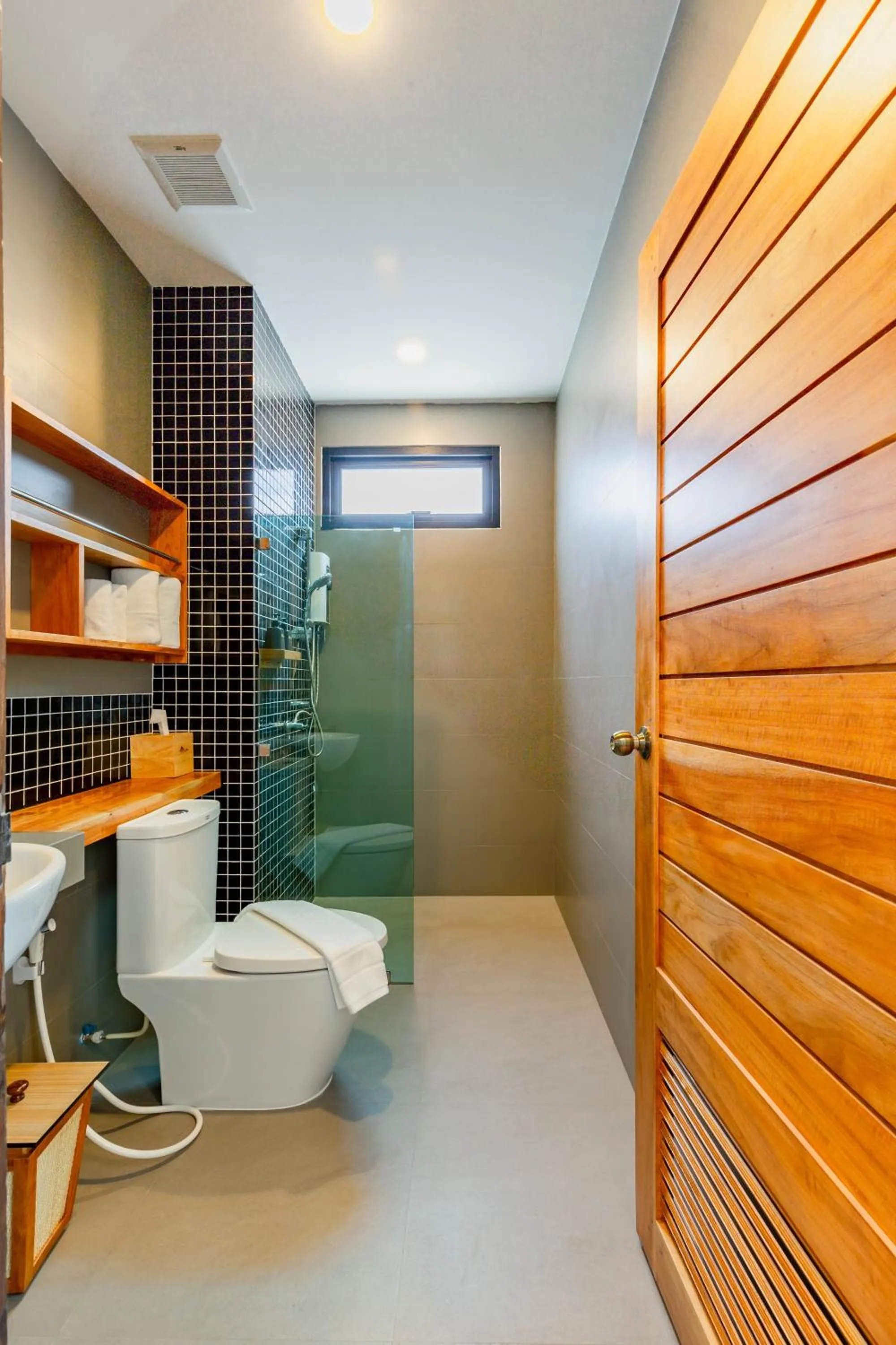 Bathroom in The Blue C Donsak