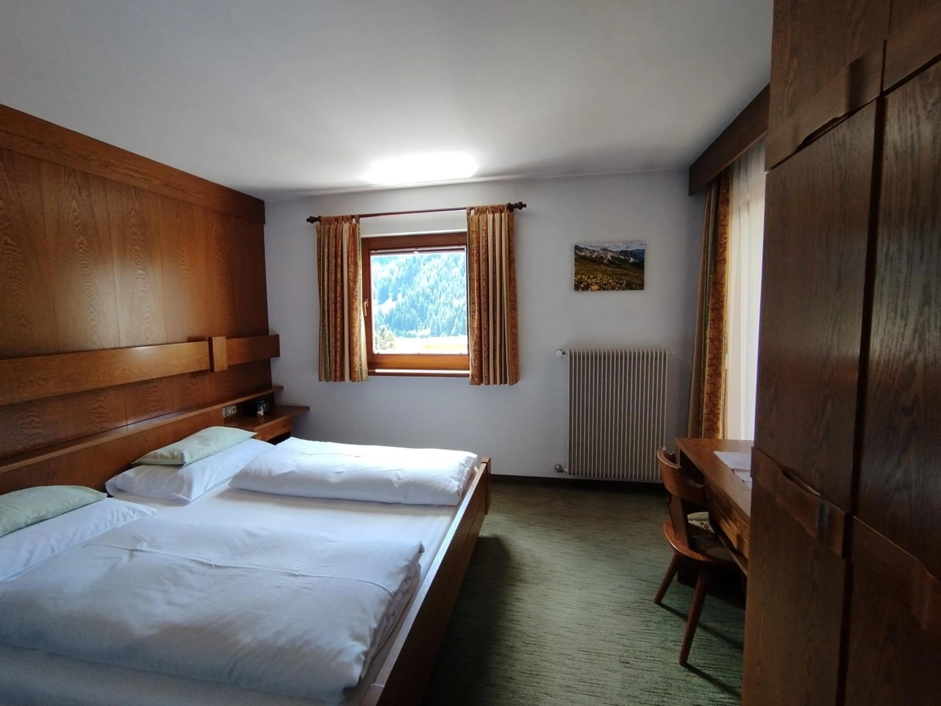 Bedroom, Bed in Villa Luise