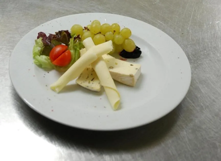 Restaurant/places to eat in Villa Luise