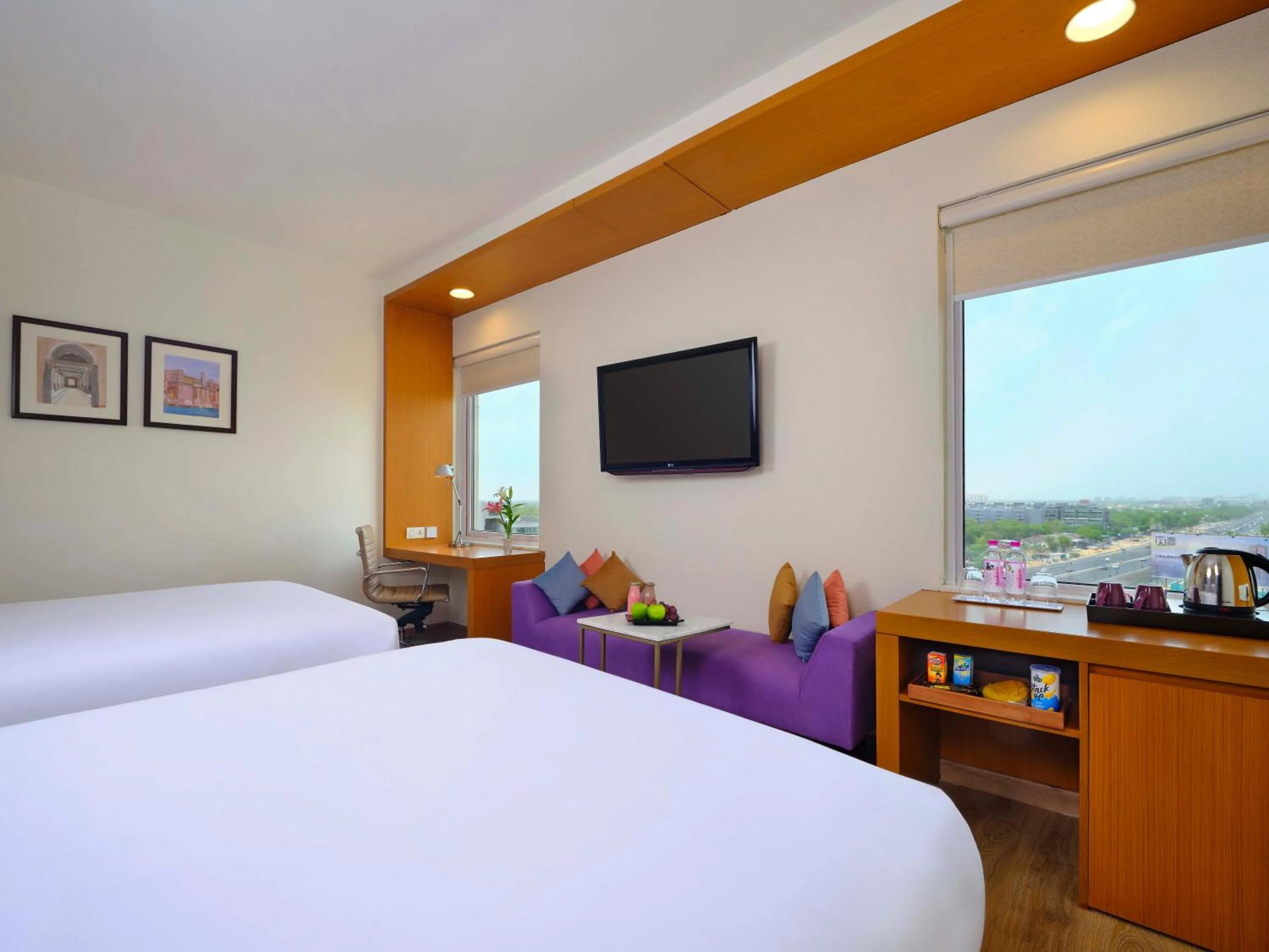 Bed in Vivanta Ahmedabad SG Highway