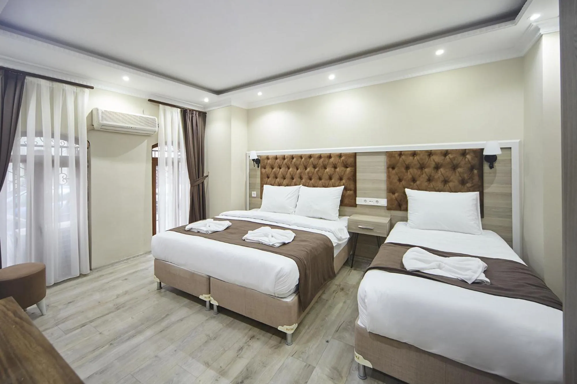 Bedroom, Bed in Luna Suites Taksim