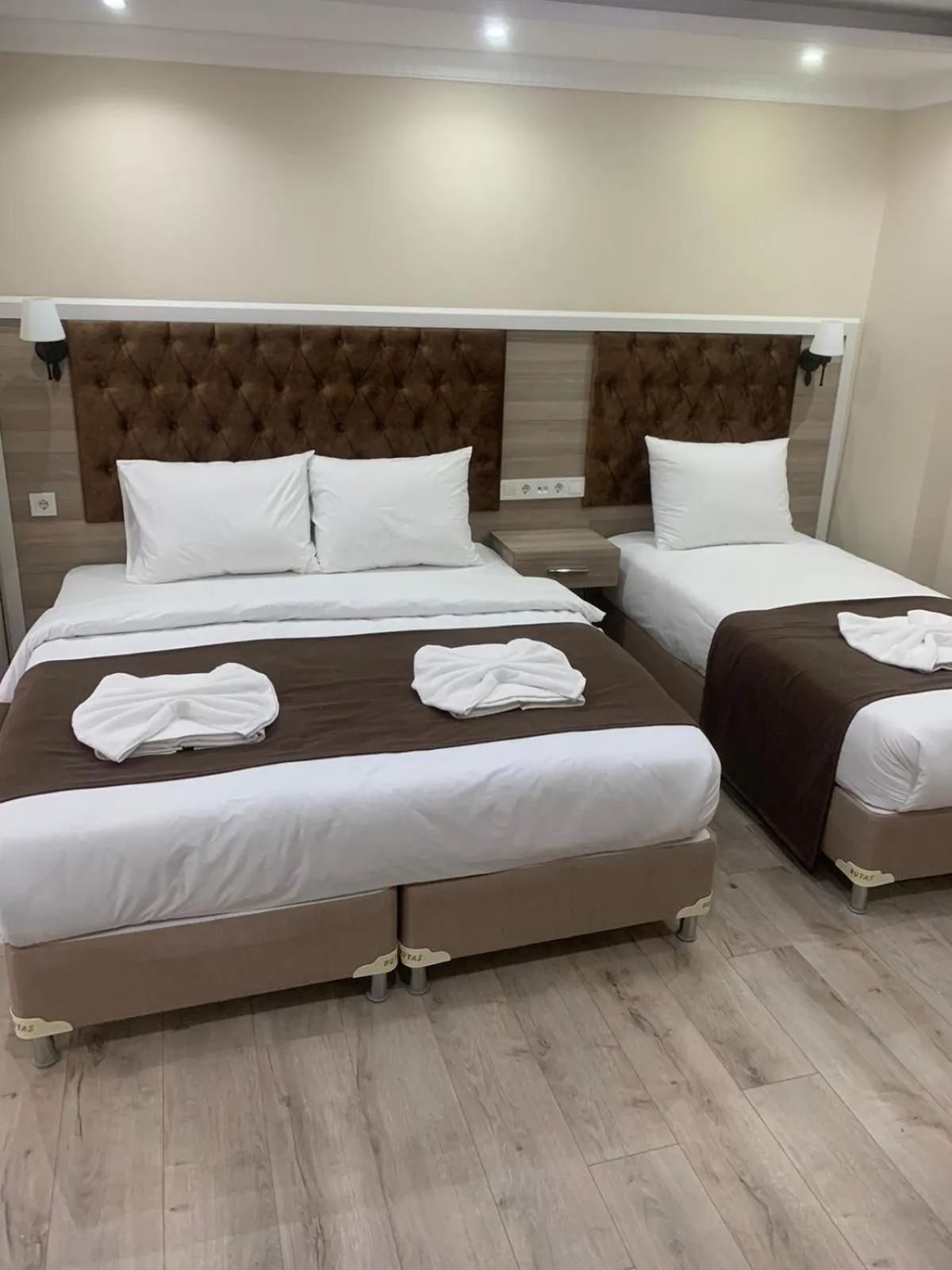 Bed in Luna Suites Taksim