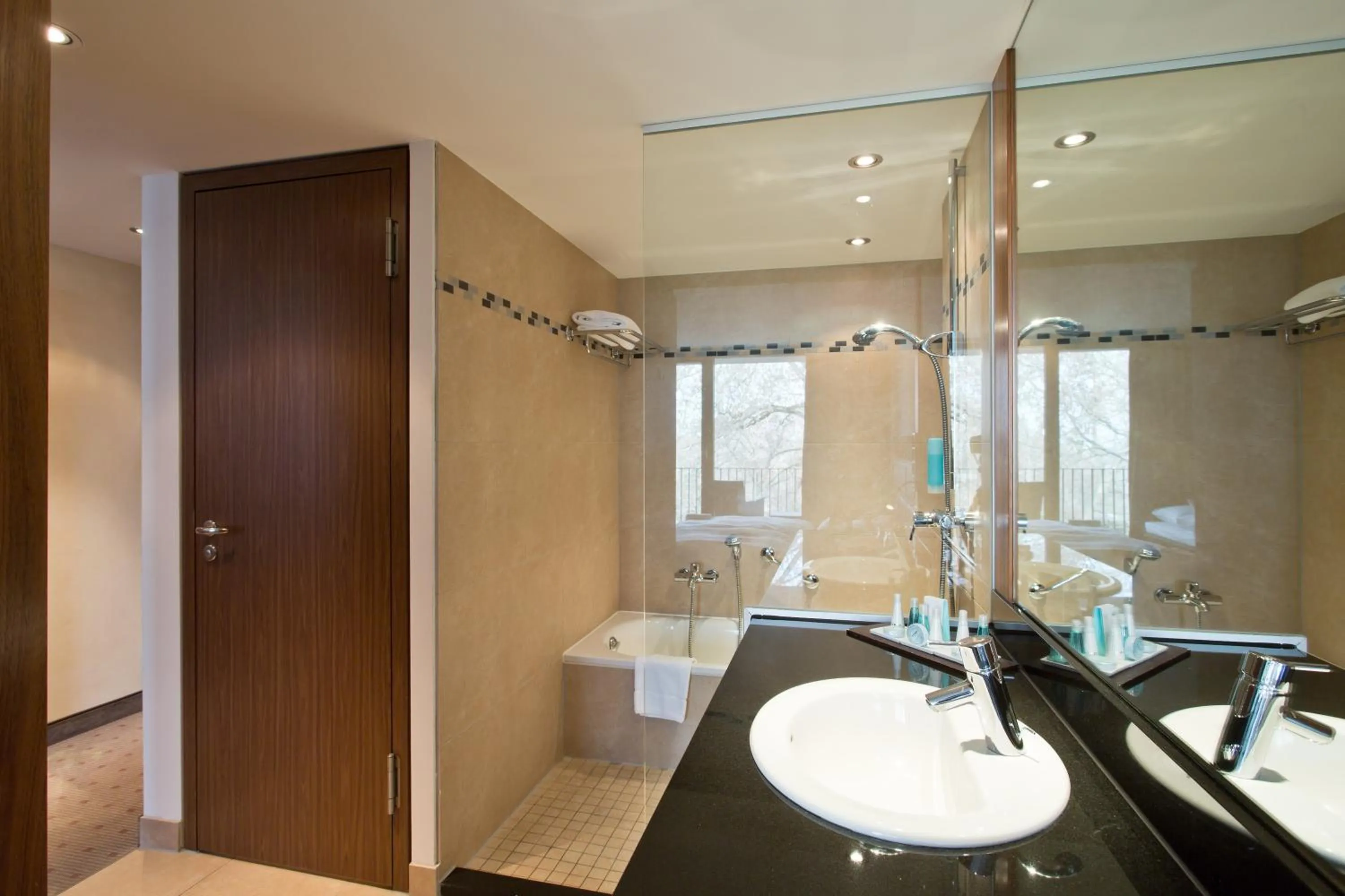 Bathroom in FAVORITE Parkhotel