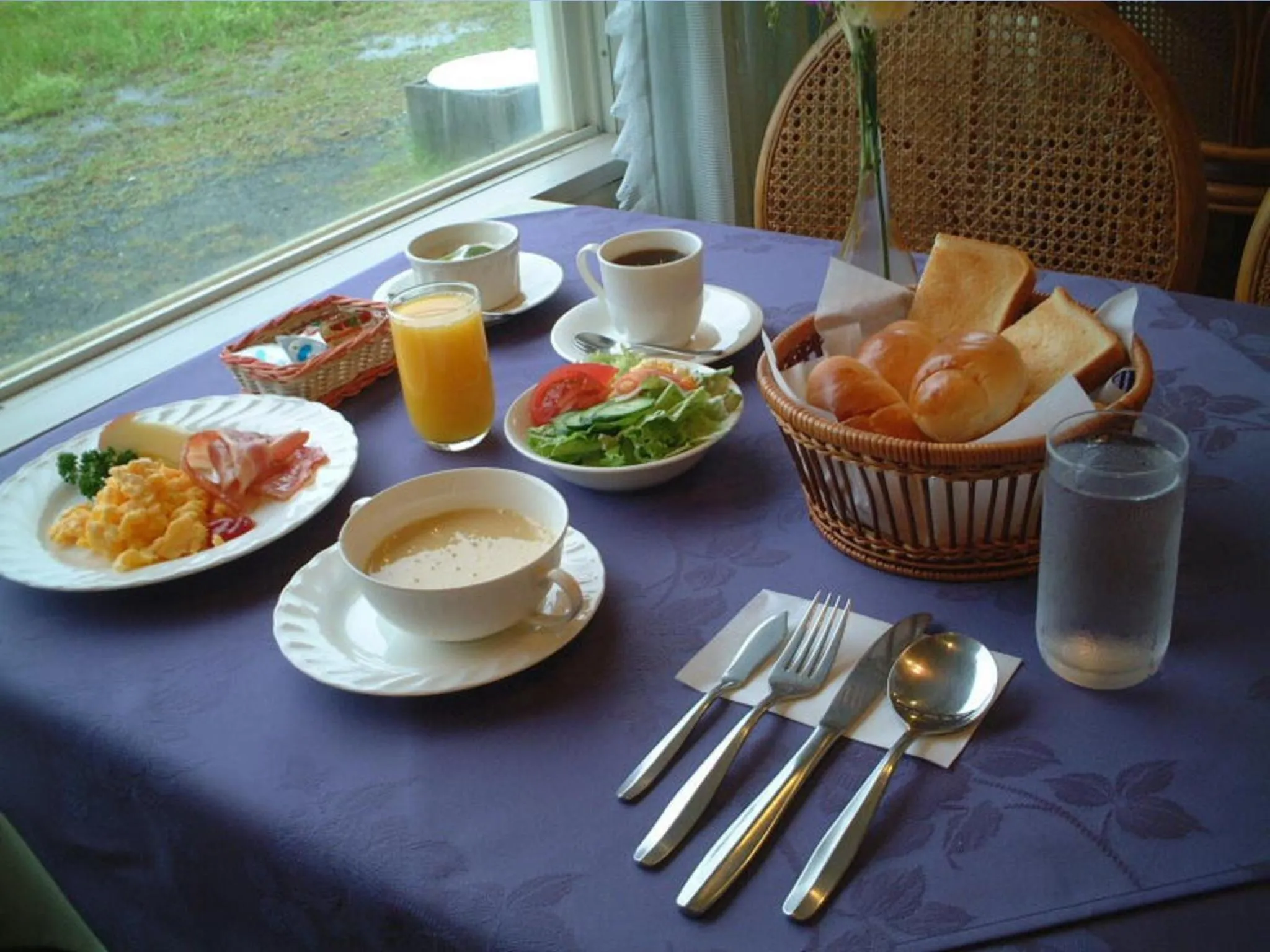 Food and drinks in Pension Surf Rider