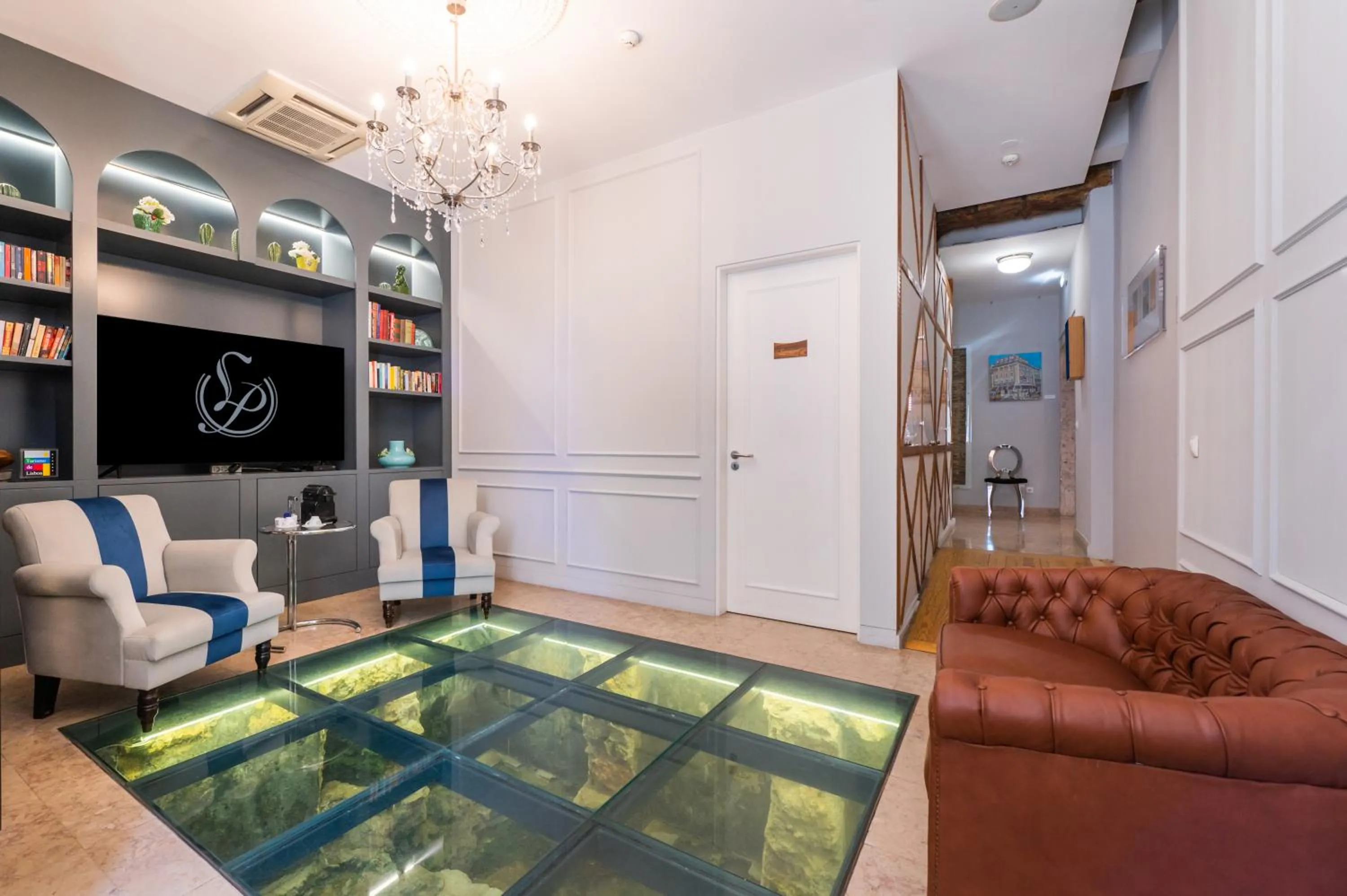 Seating area in Lisboa Prata Boutique Hotel