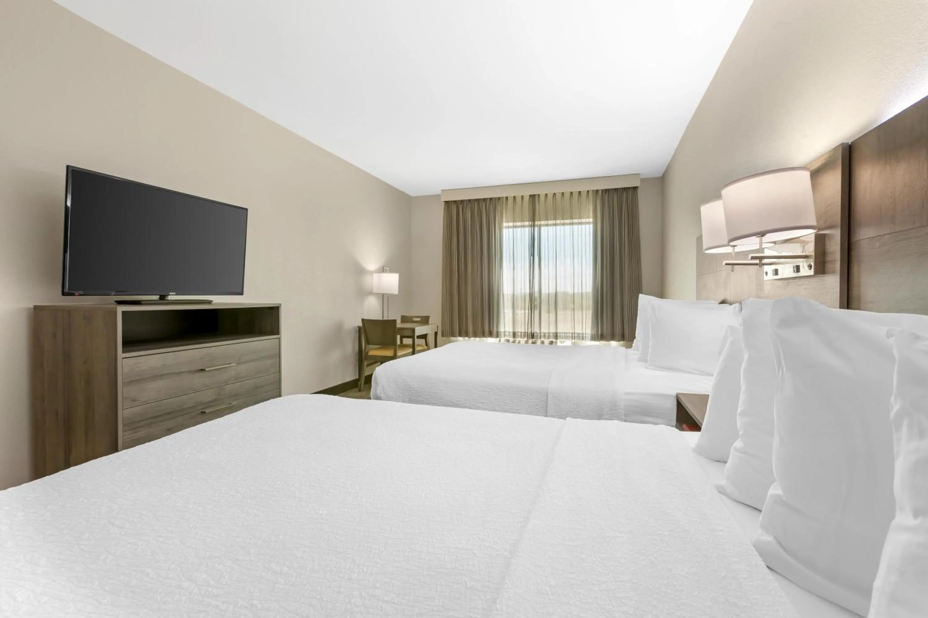 Bedroom, Bed in Best Western Plus Executive Residency Phoenix North Happy Valley