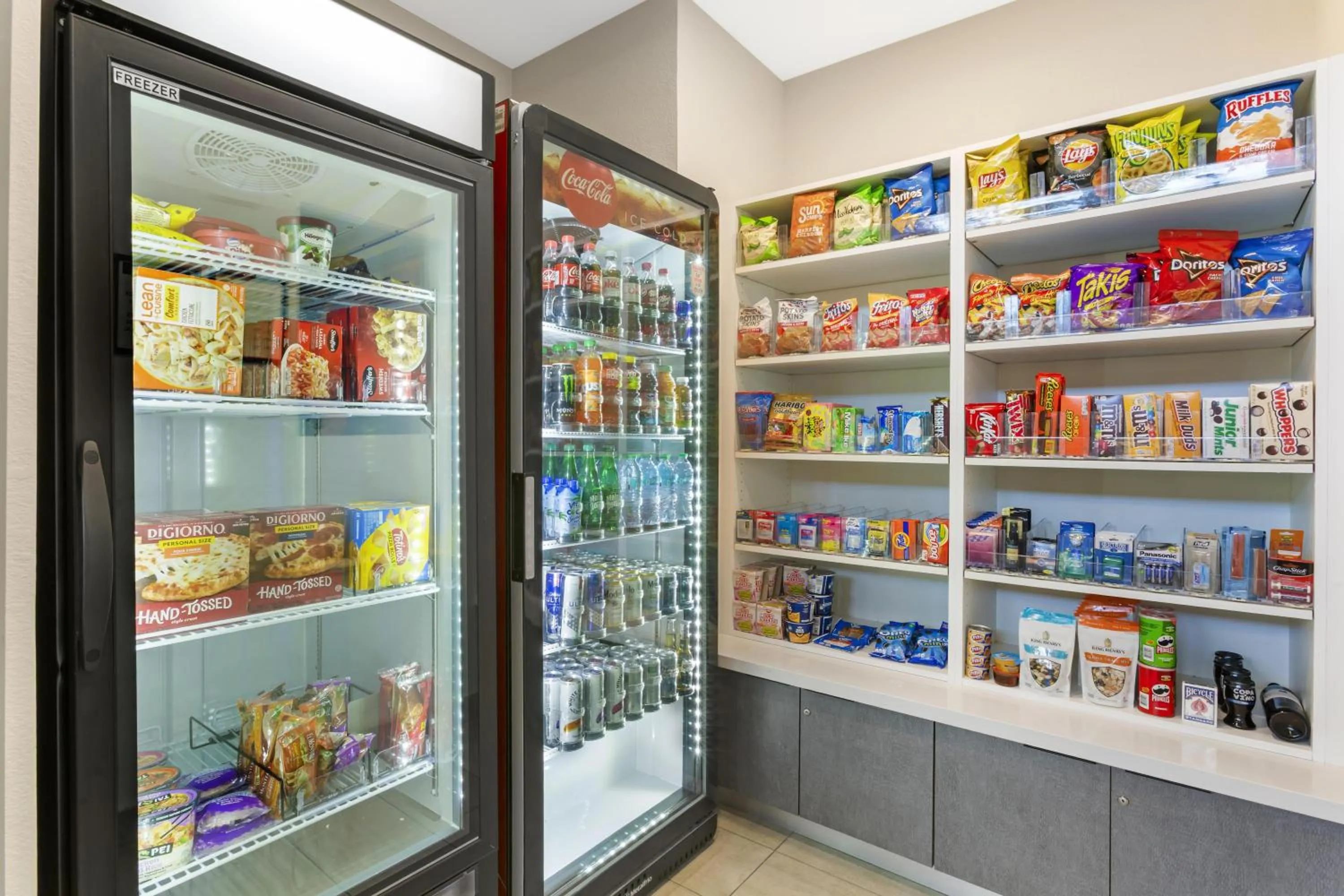 Property building in Best Western Plus Executive Residency Phoenix North Happy Valley