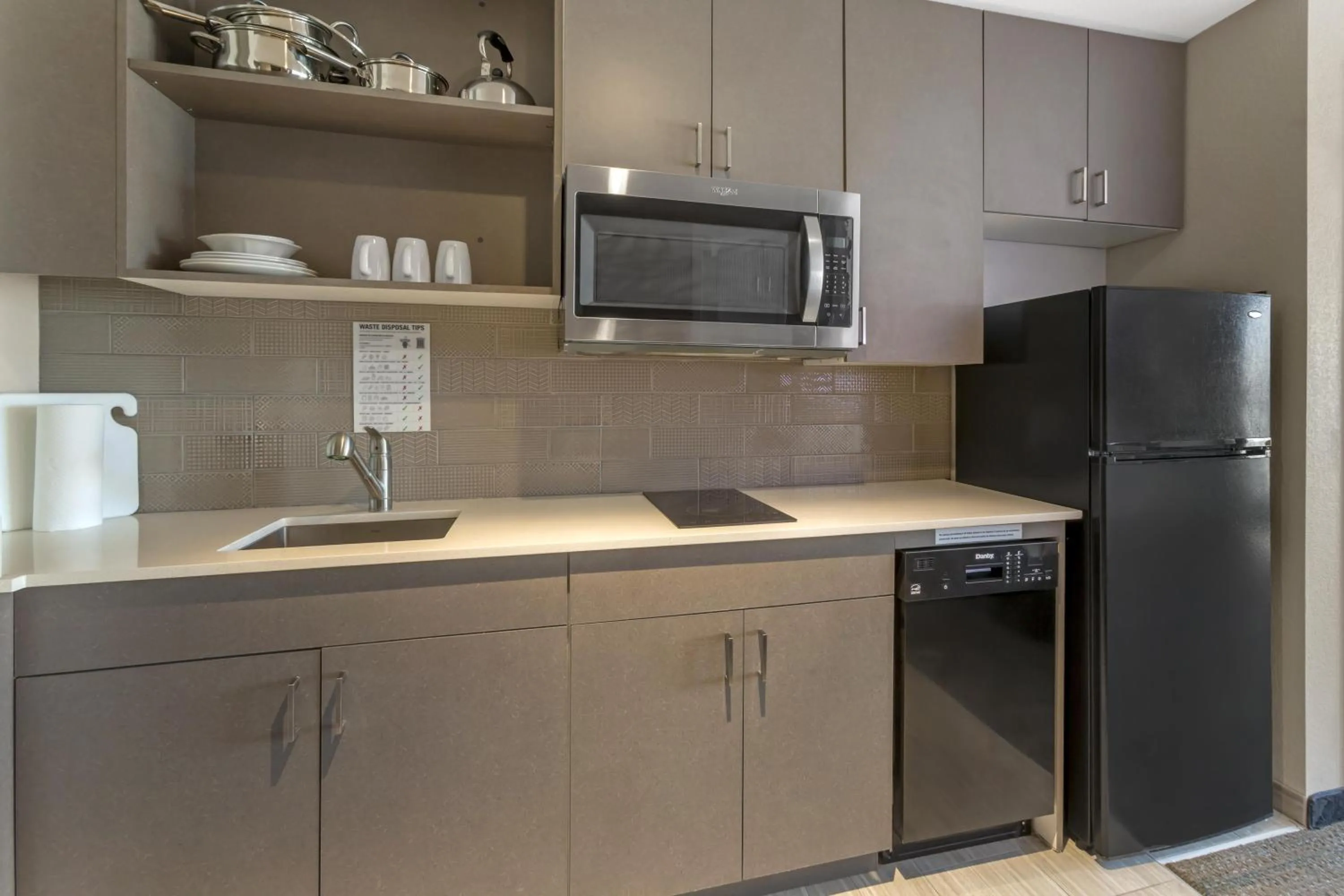 Bedroom in Best Western Plus Executive Residency Phoenix North Happy Valley