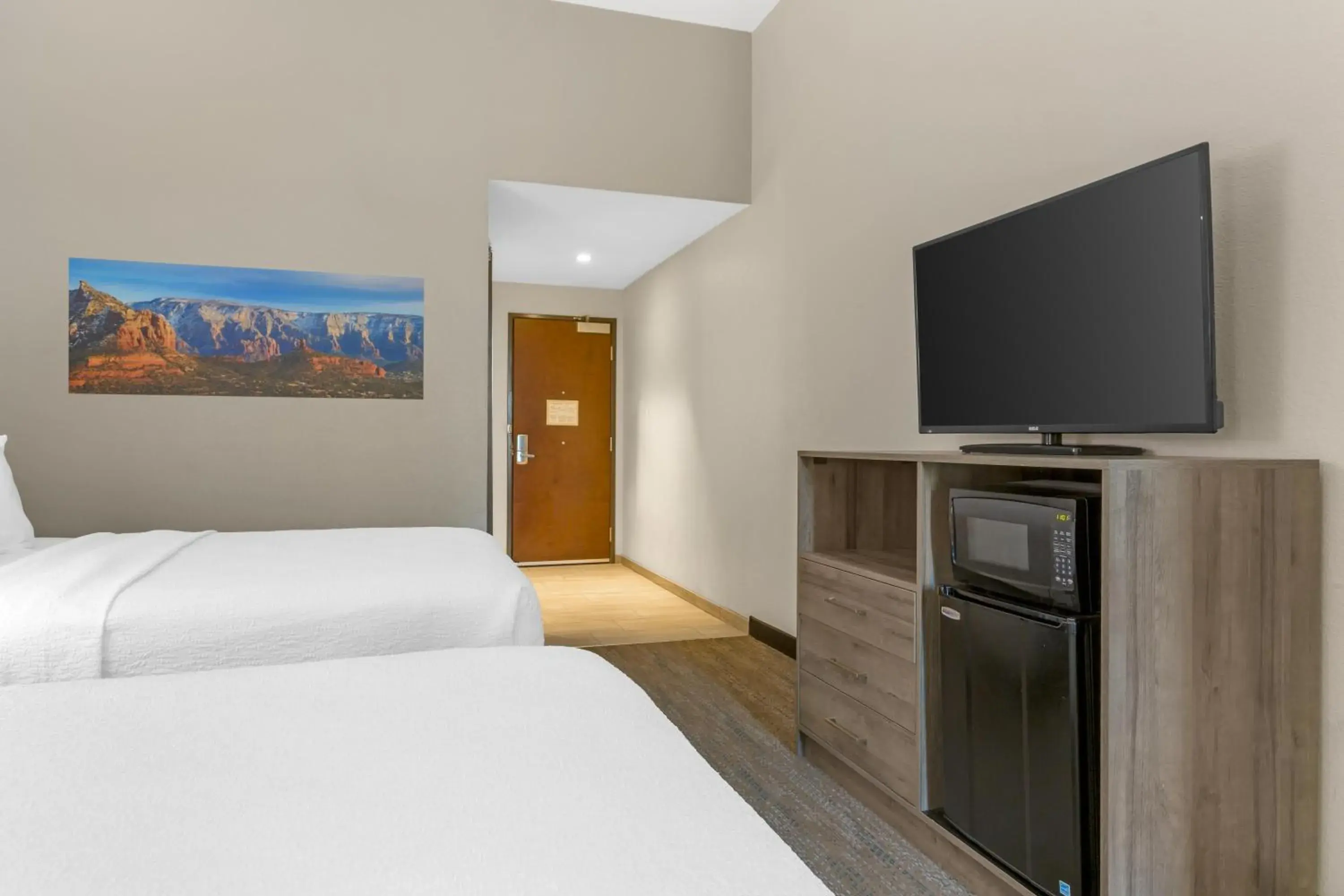 Bedroom, Bed in Best Western Plus Executive Residency Phoenix North Happy Valley Bedroom, Bed in Best Western Plus Executive Residency Phoenix North Happy Valley
