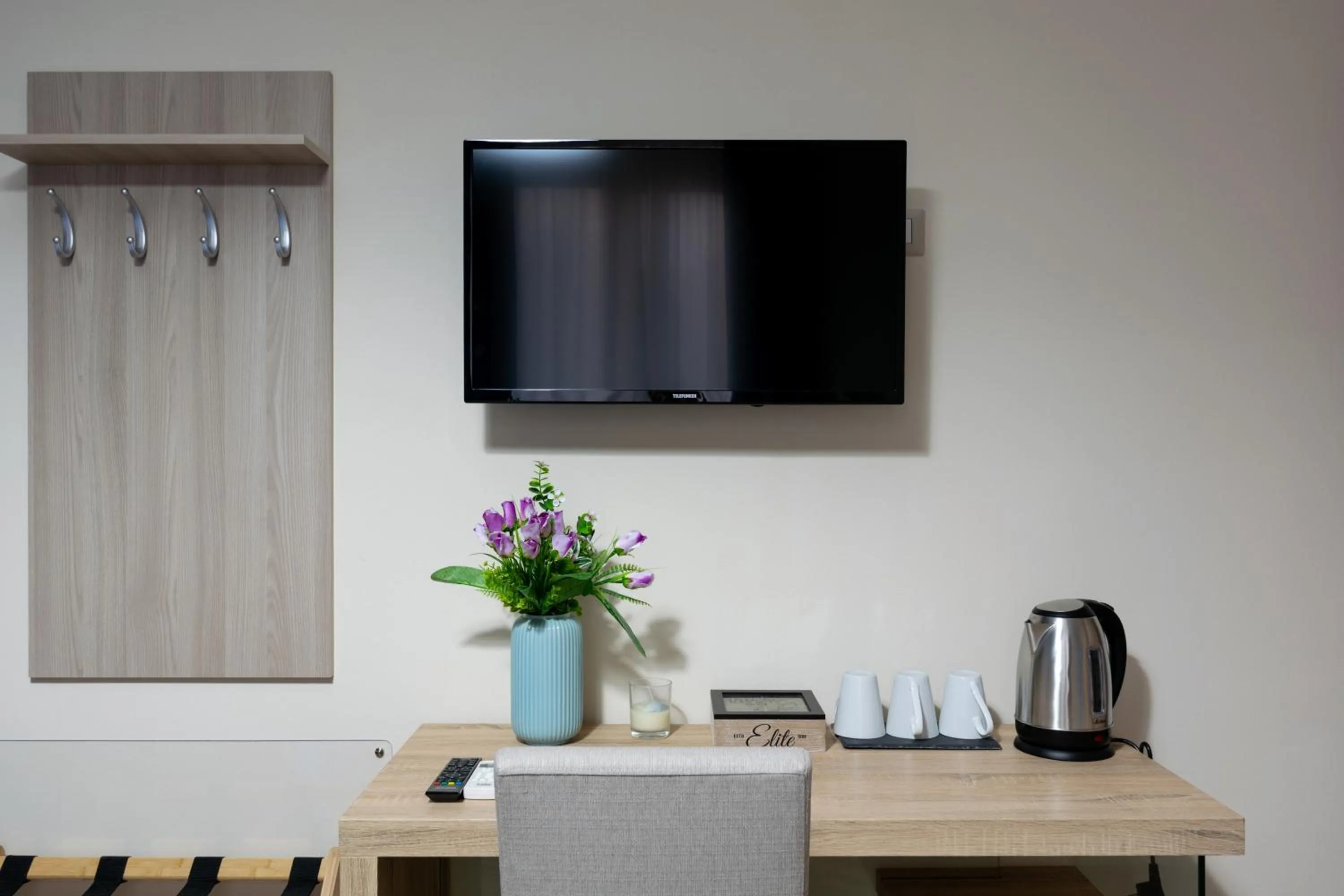 TV and multimedia in Apollo Bed & Breakfast