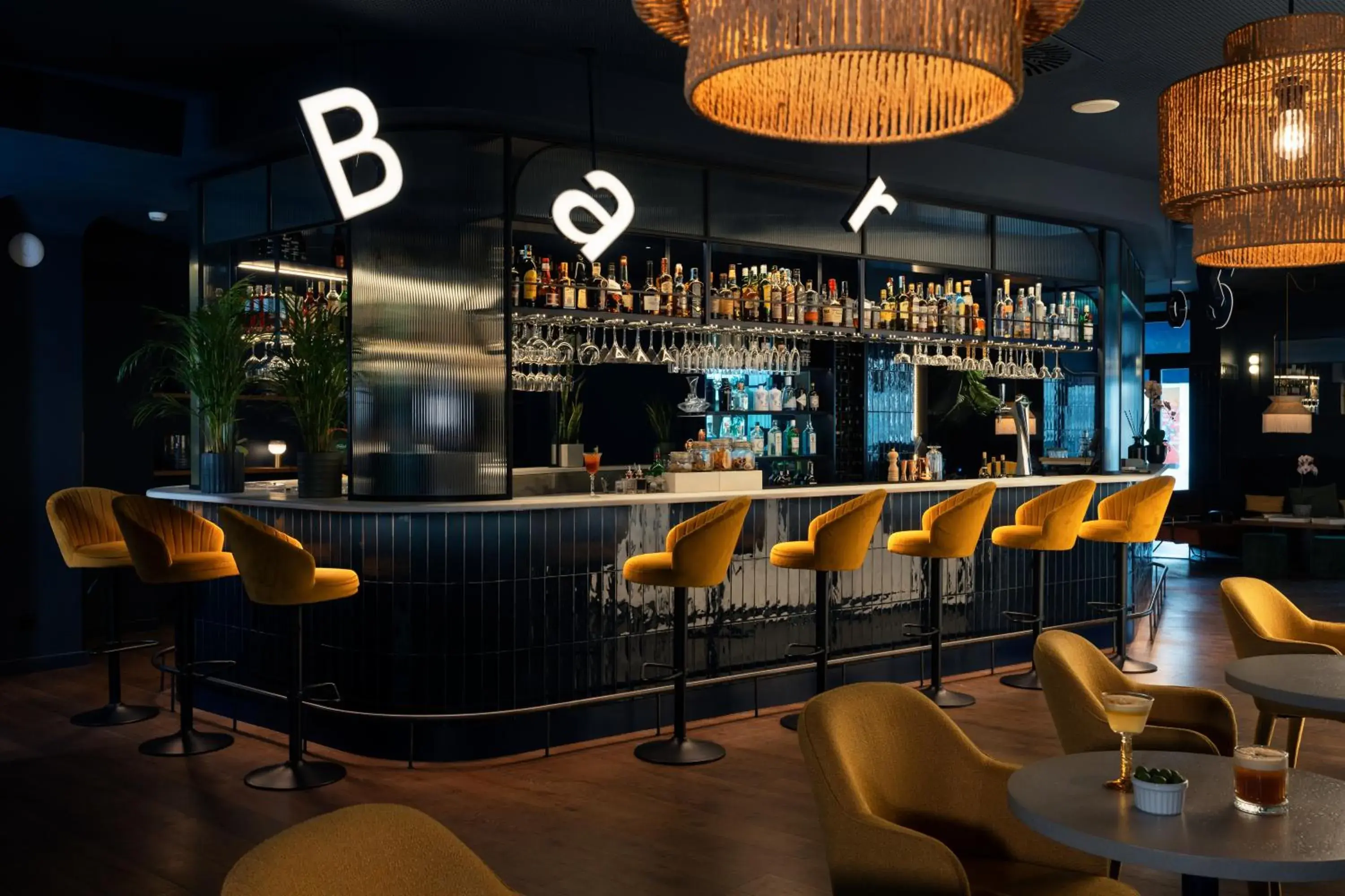 Living room in chic&basic Gravity Living room in chic&basic Gravity