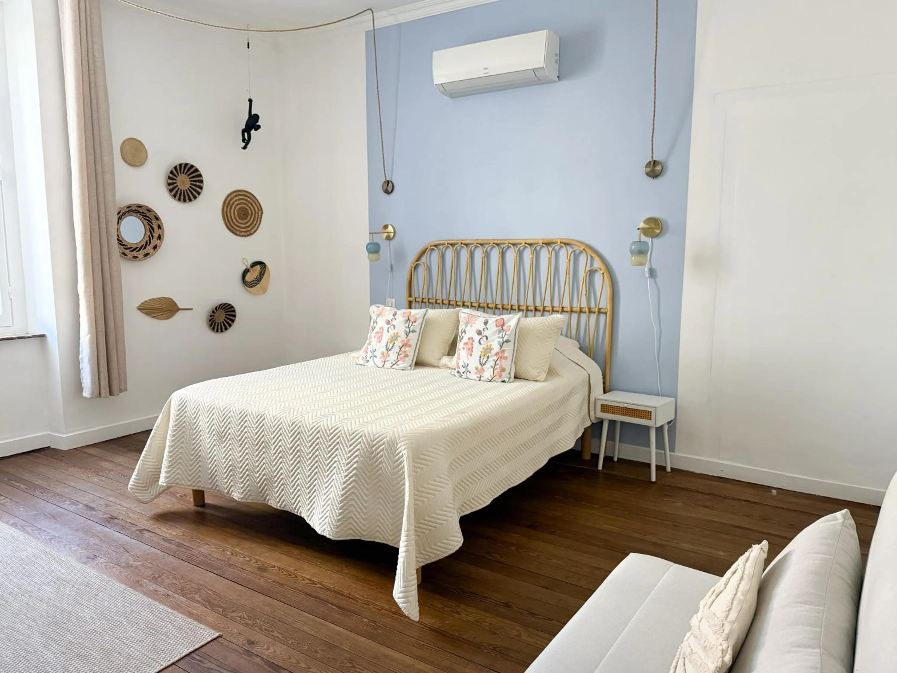 Photo of the whole room, Bed in Chambres d'hotes - Le Magnolia