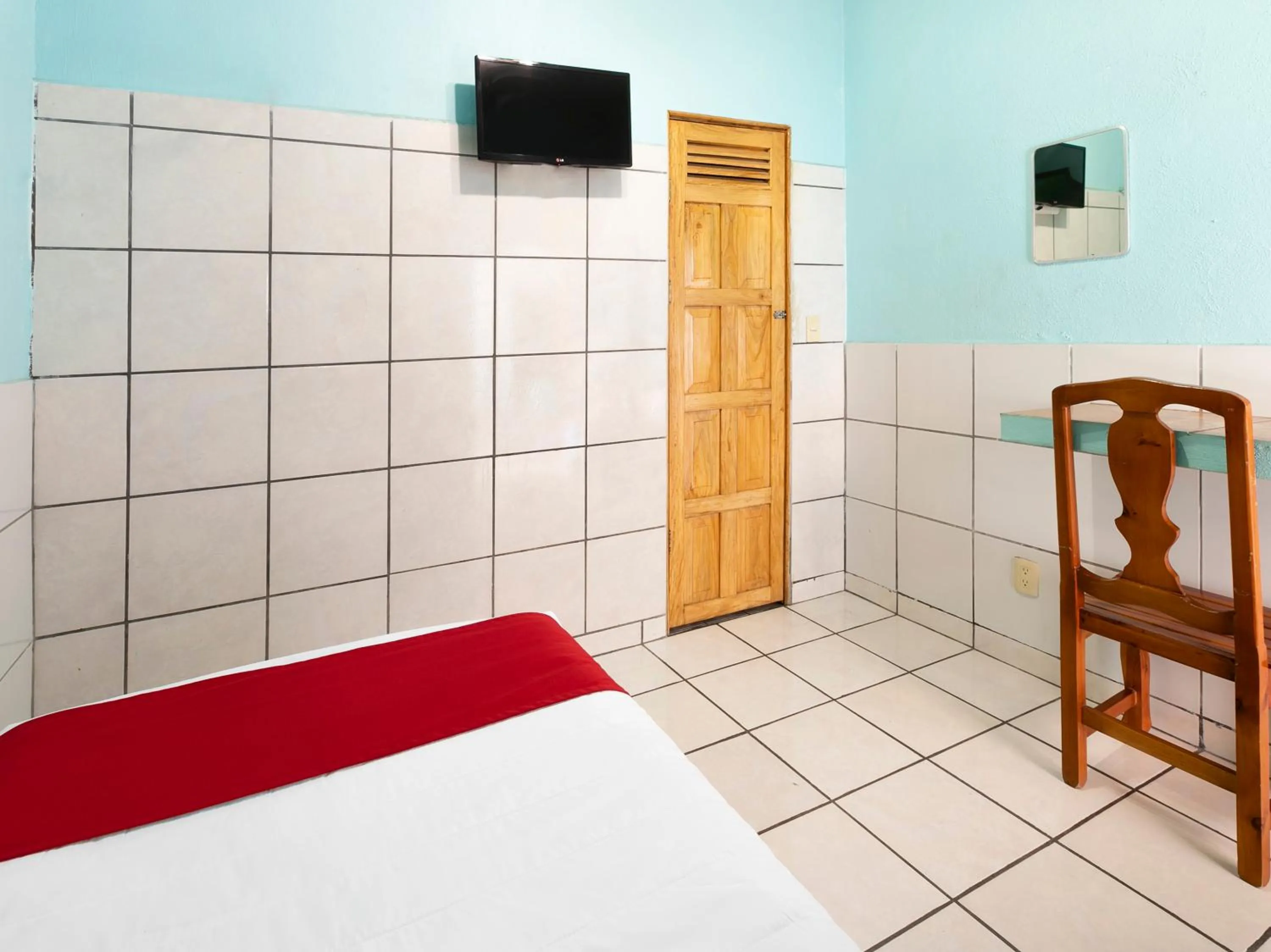 TV and multimedia in Hotel Posada Agua Escondida