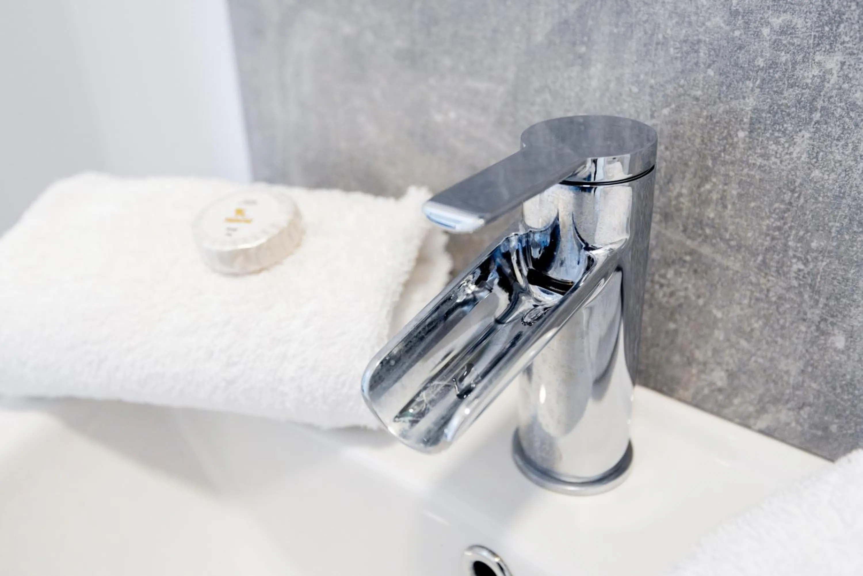 Bathroom in The Lower Gathering - Town Centre - Sleeps Up To 10