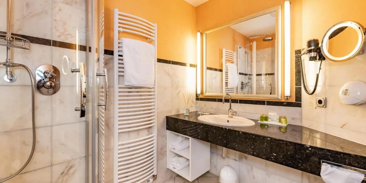 Bathroom in Göbels Schlosshotel "Prinz von Hessen"