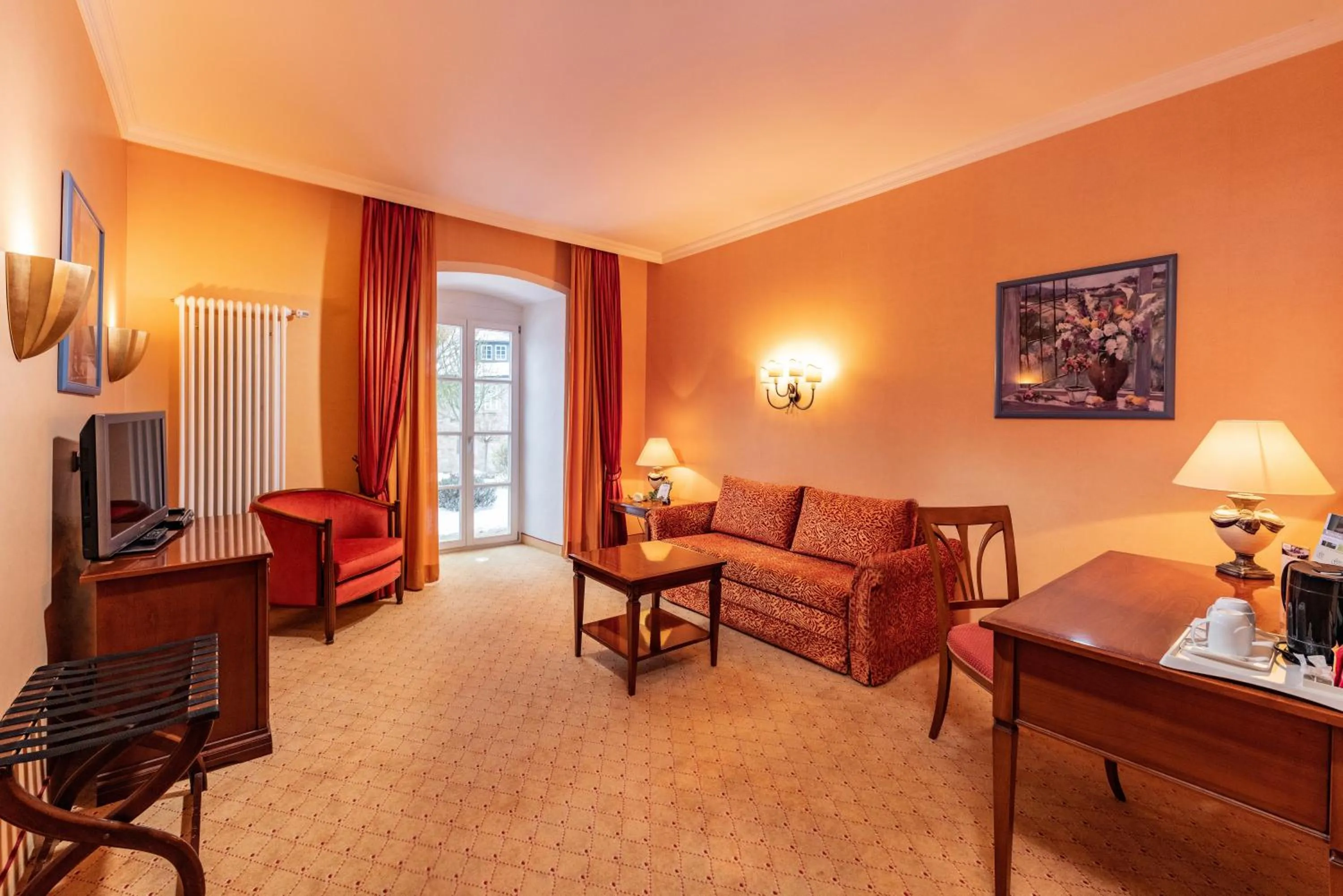 Seating area in Göbels Schlosshotel "Prinz von Hessen"