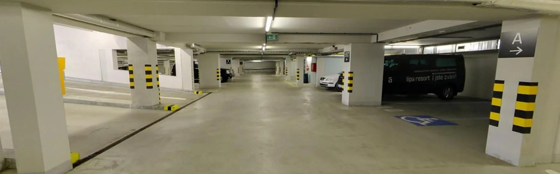 Parking in Aparthotel Lípa