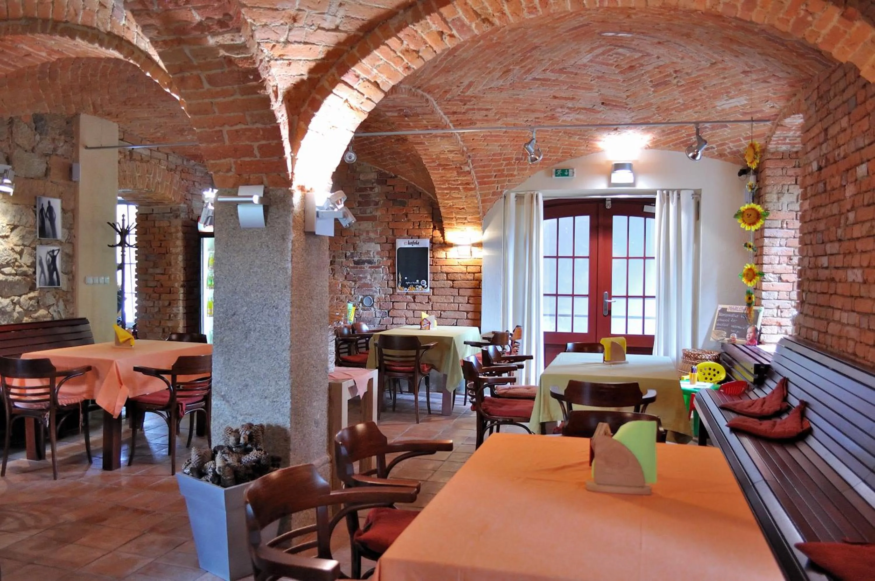 Nightclub / DJ in Aparthotel Lípa