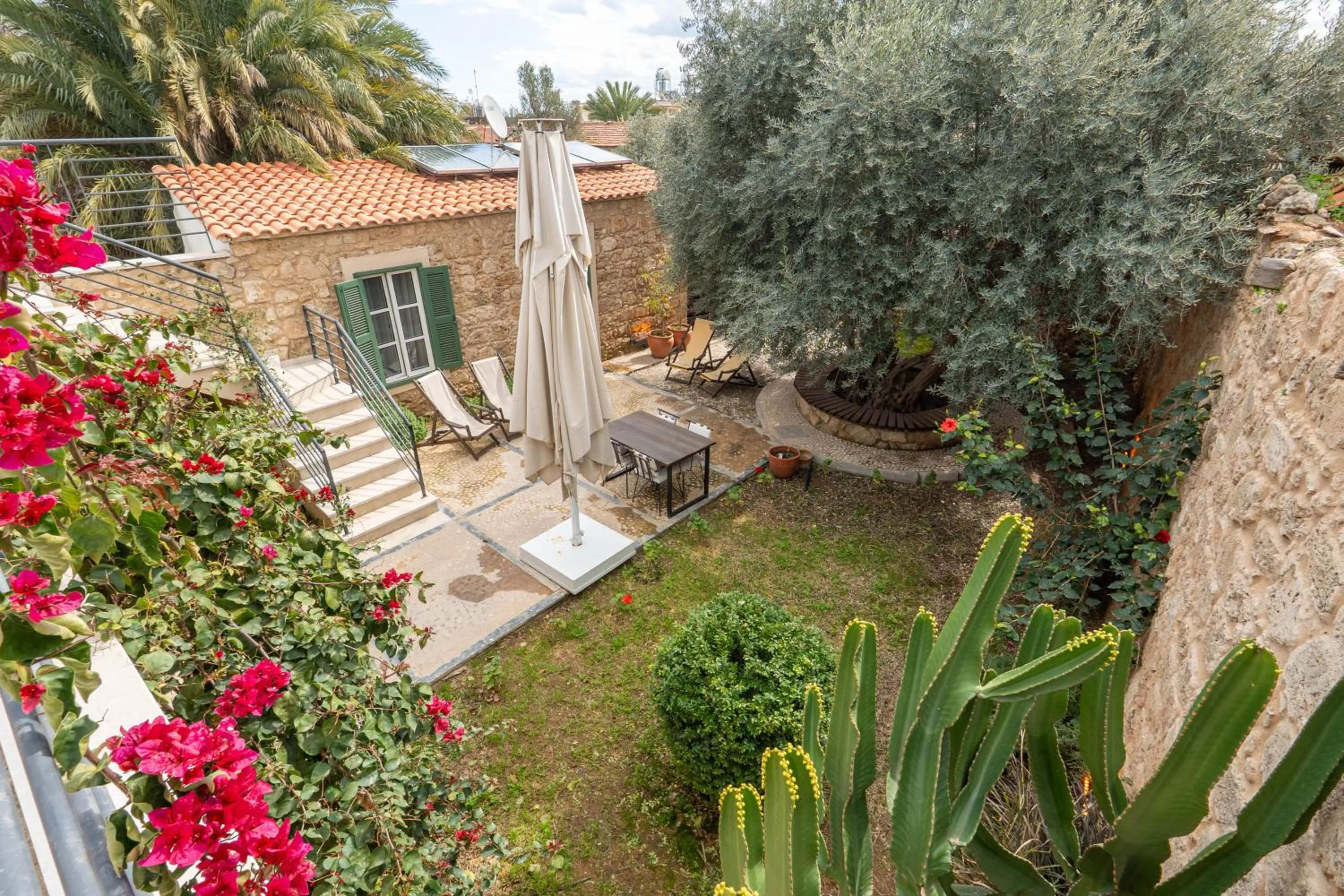 Garden in La Regina Veneziana