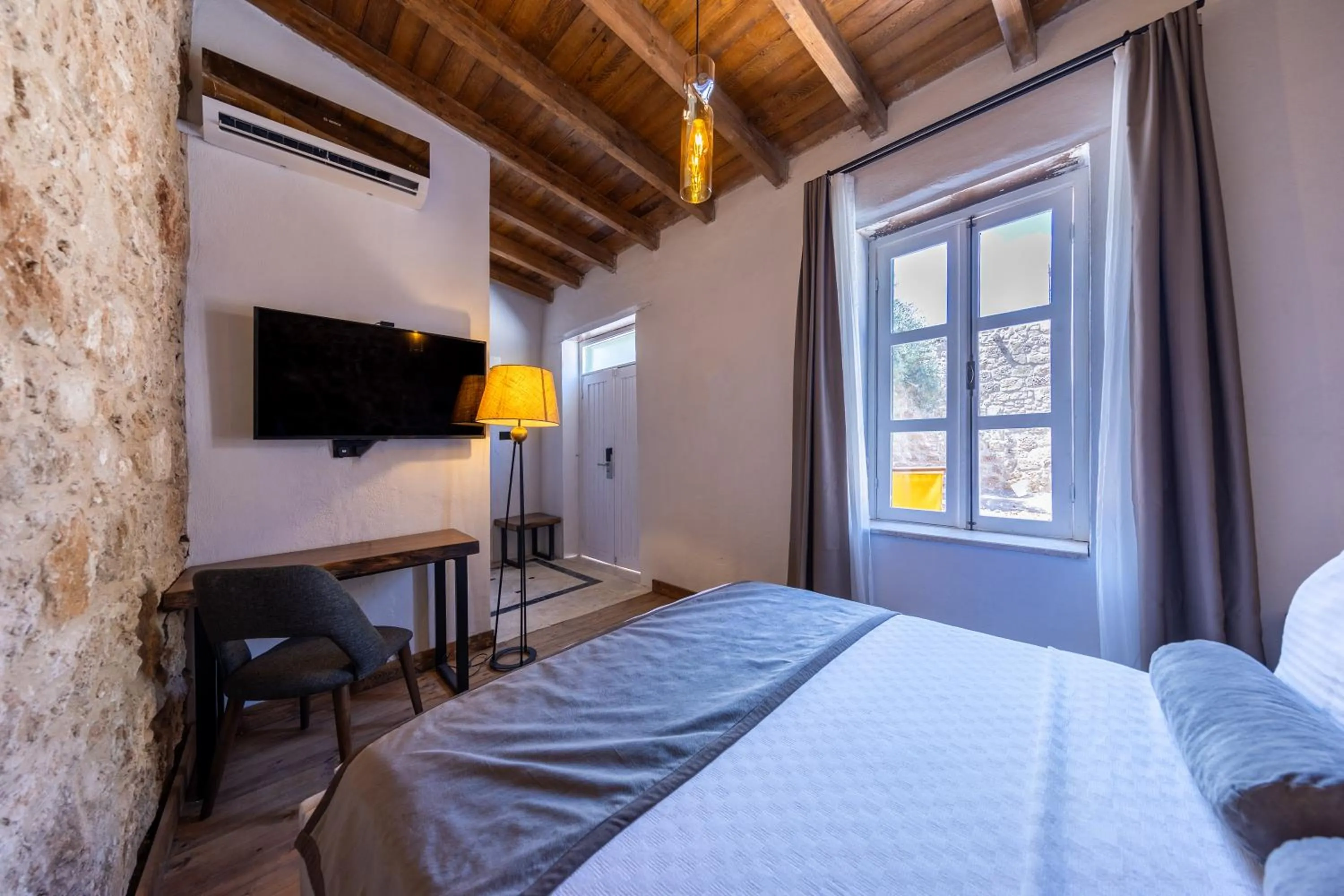 Photo of the whole room, Bed in La Regina Veneziana