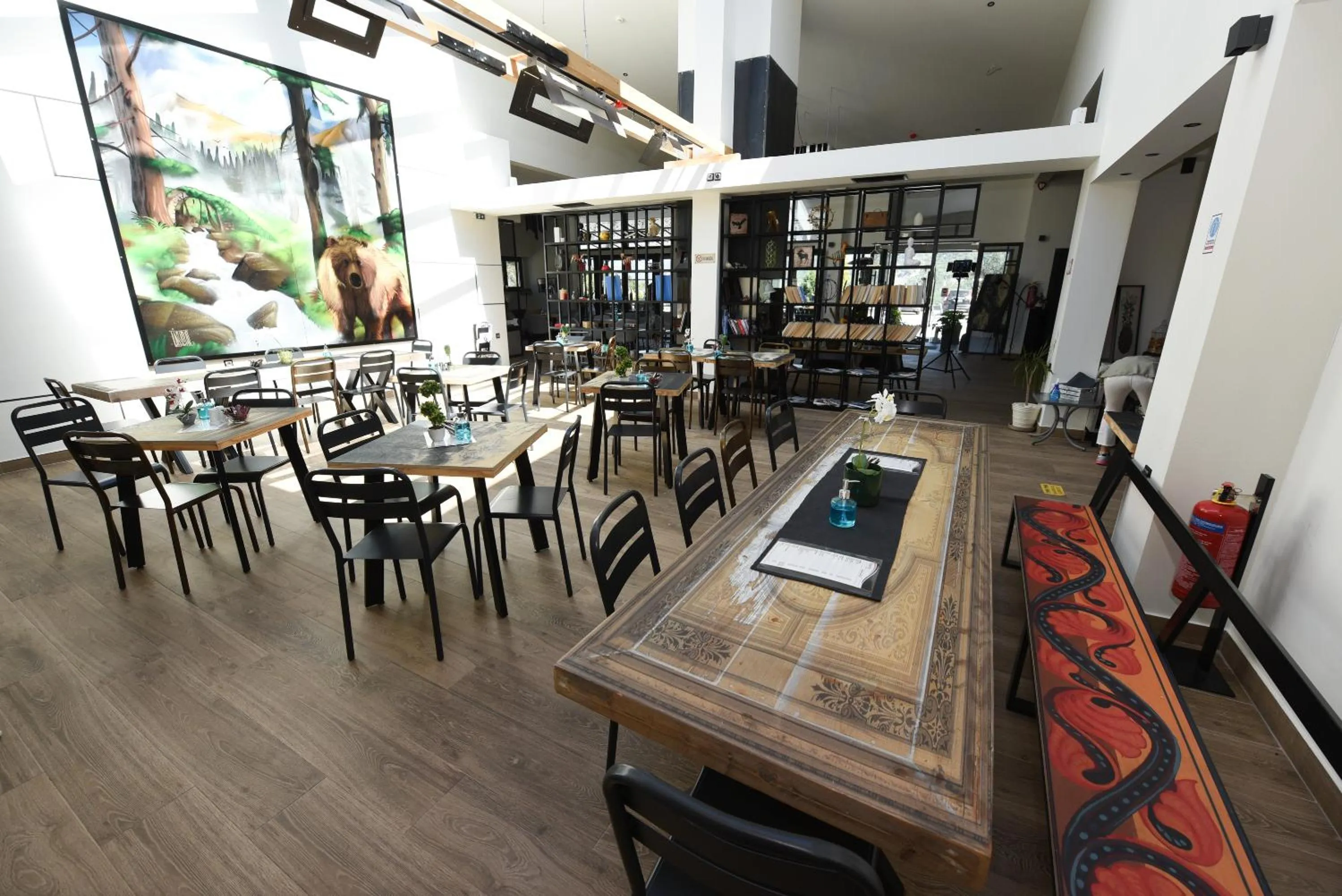 Restaurant/places to eat in Hotel Koferita