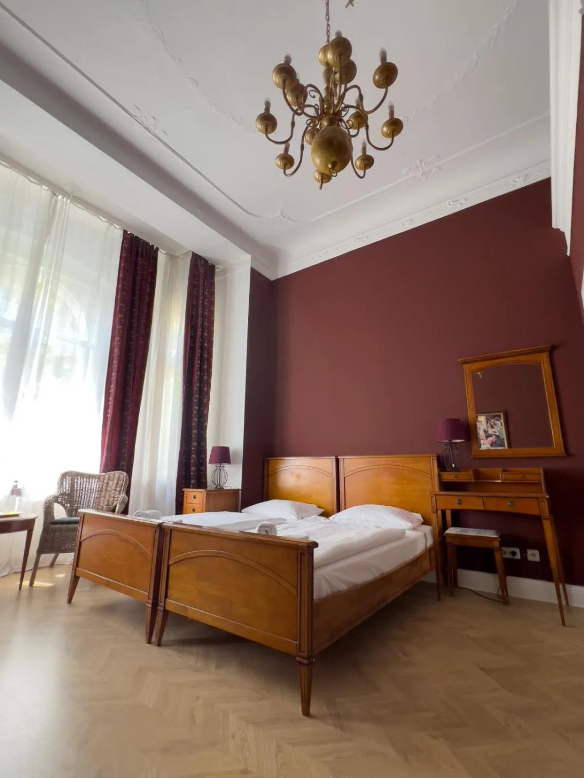 Bed in Hotel-Maison Am Olivaer Platz