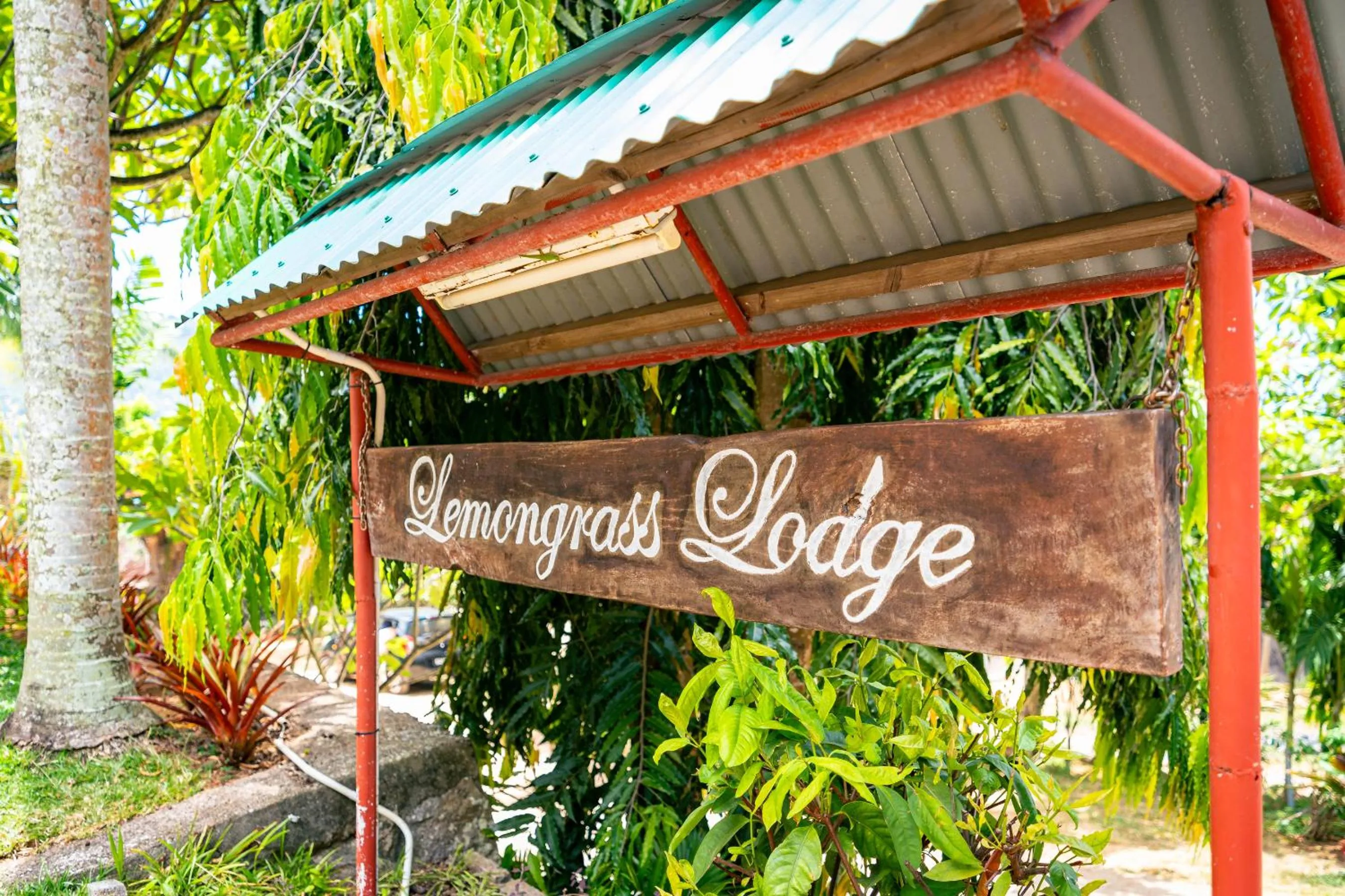 Lemongrass Lodge