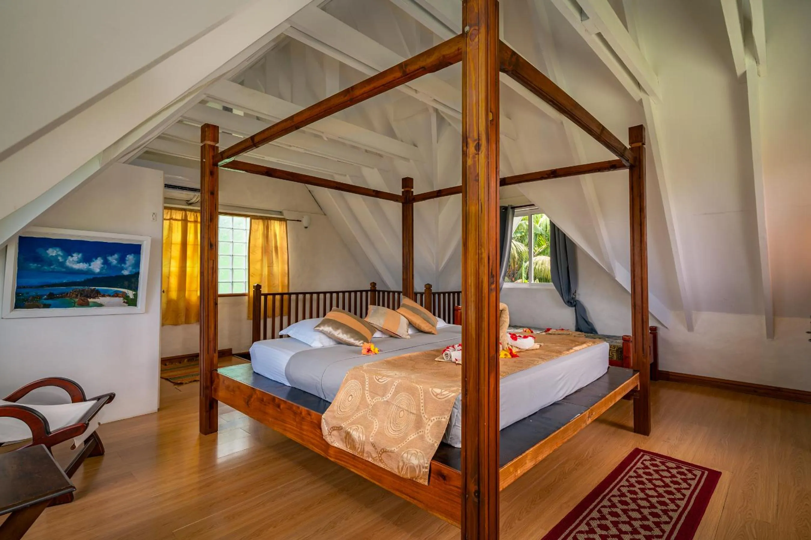 Bed in Lemongrass Lodge