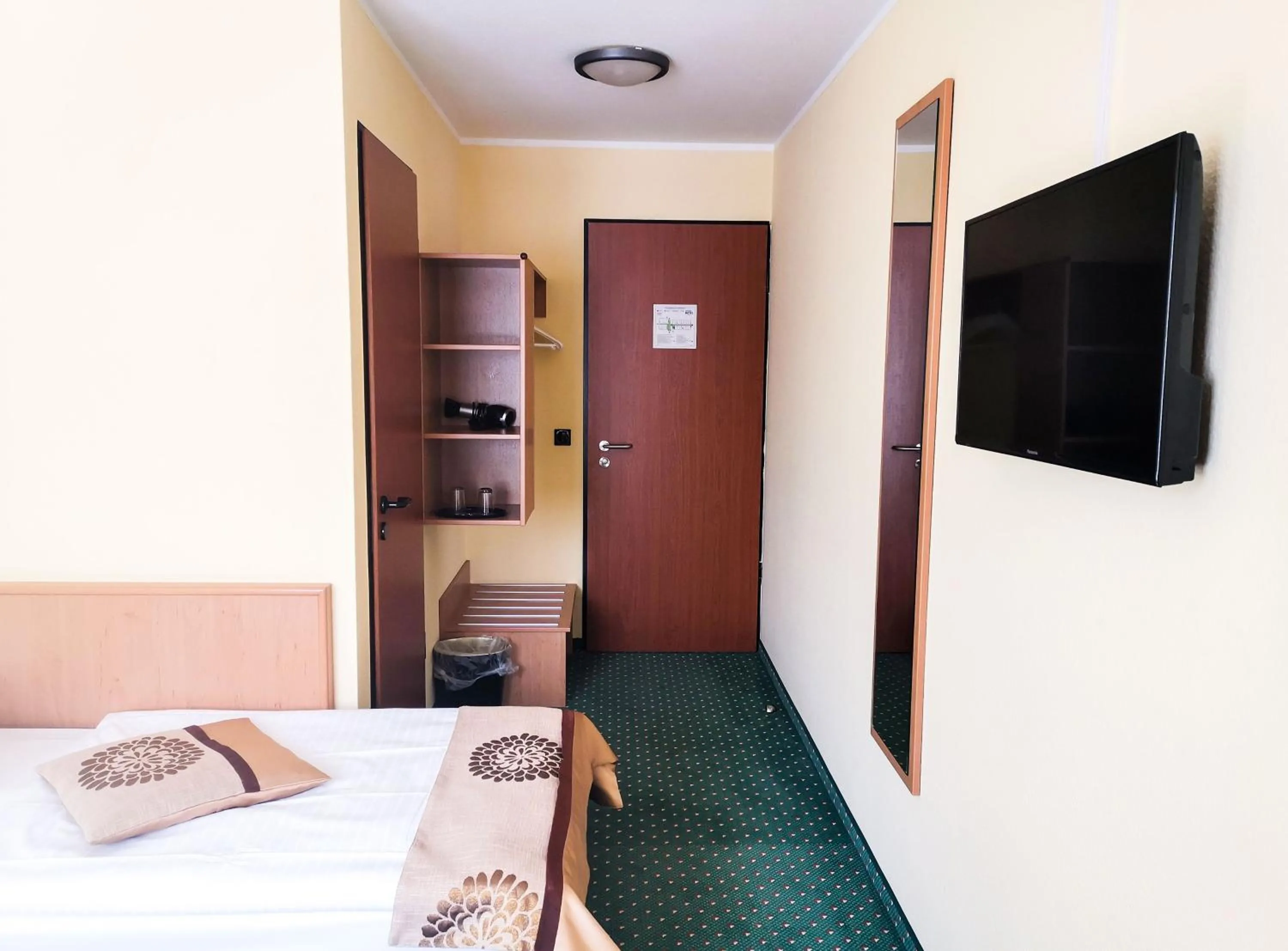 Bed in ACRON Hotel Wittenberg