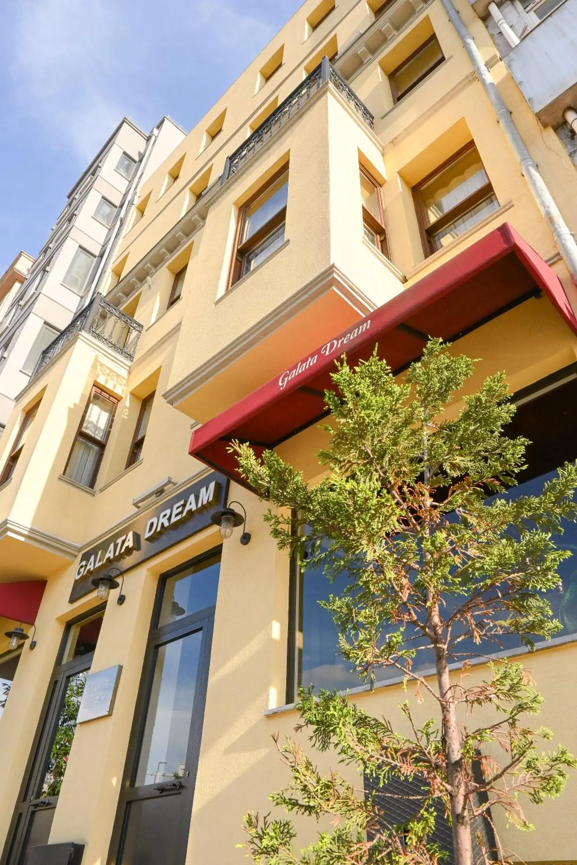 Property building in Galata Dream Hotel Property building in Galata Dream Hotel