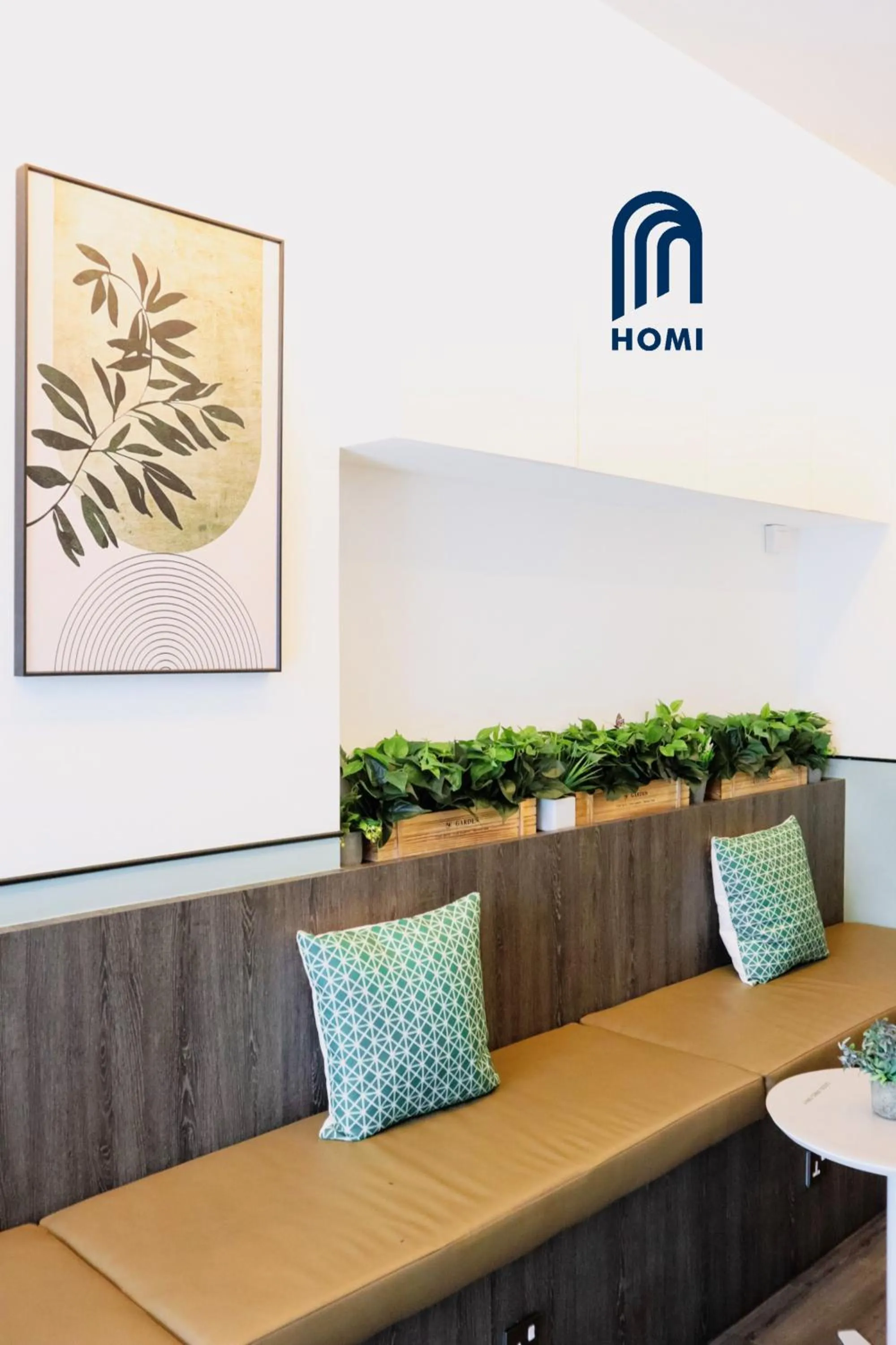 Living room in Homi Oasis at KK Times Square 和逸绿洲