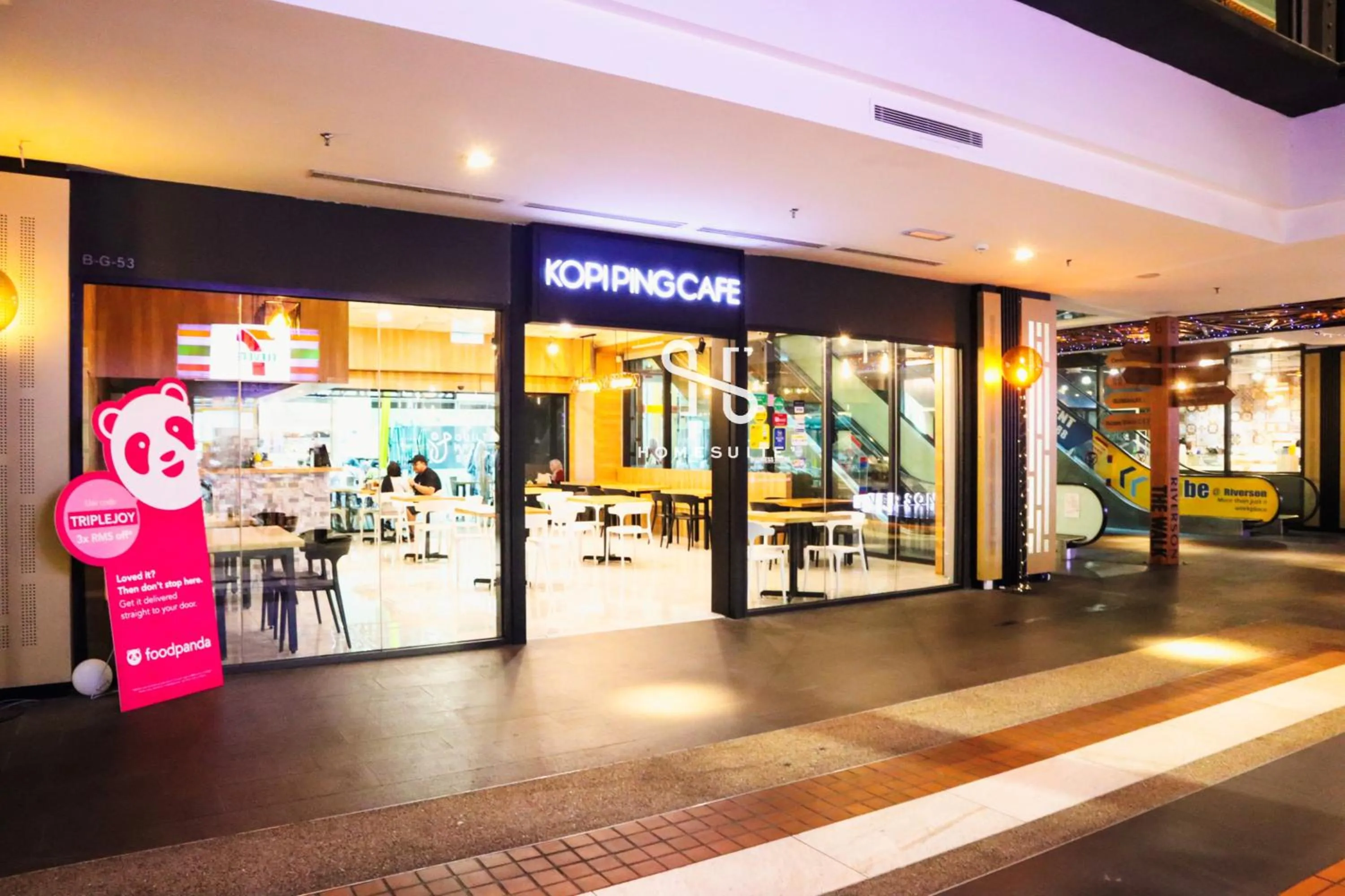 Neighbourhood in Homi Oasis at KK Times Square 和逸绿洲